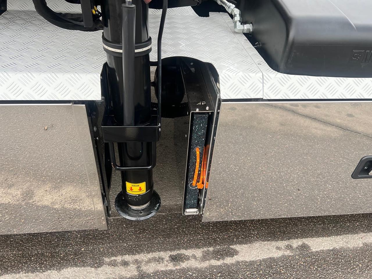 Volvo FM13 500 6x2*4 Kranv&auml;xlare Hiab Kran Komplett Skopa & Flak 2024 - Kran