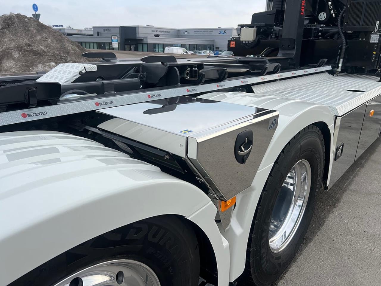 Volvo FM13 500 6x2*4 Kranv&auml;xlare Hiab Kran Komplett Skopa & Flak 2024 - Kran