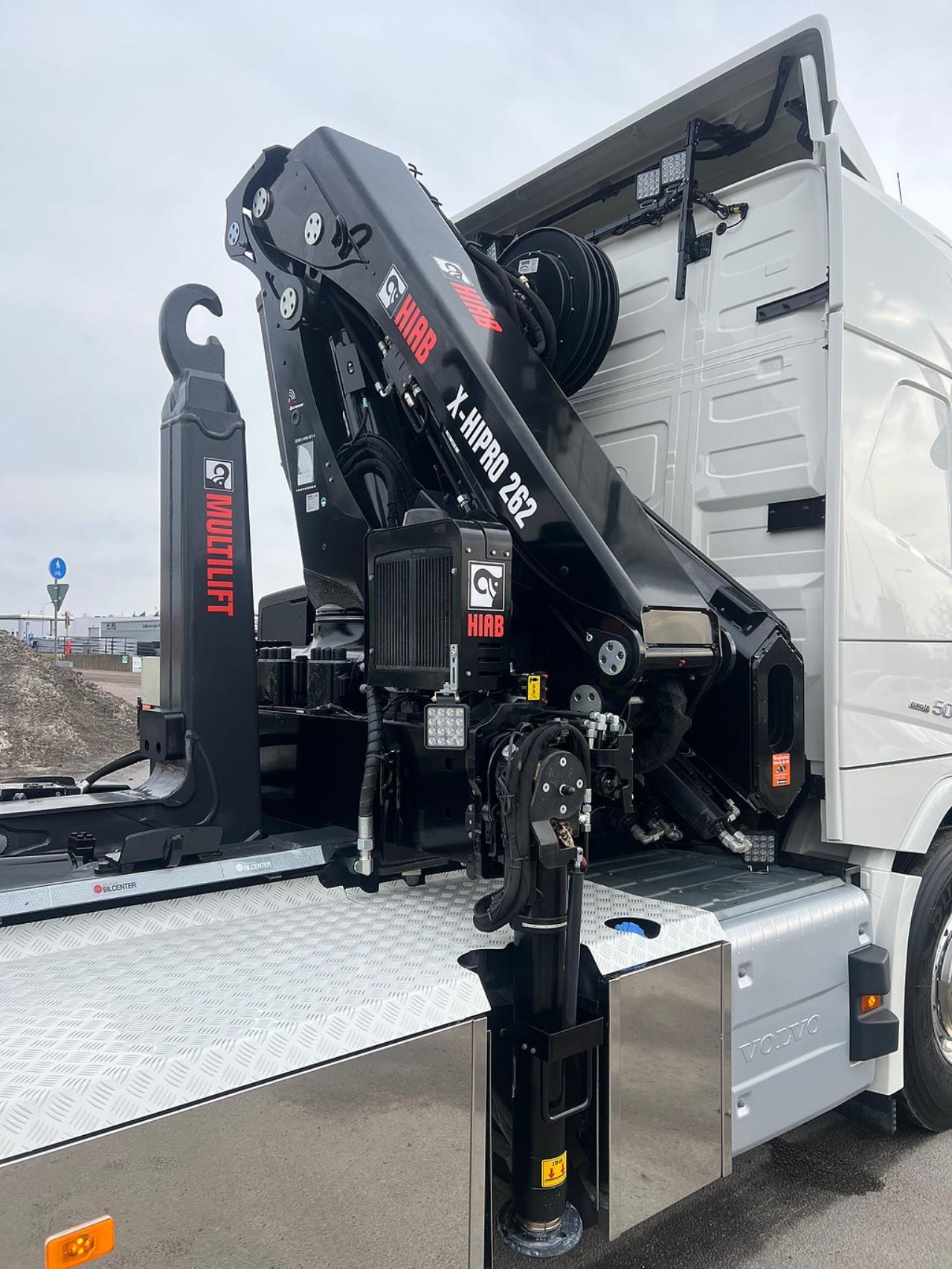 Volvo FM13 500 6x2*4 Kranv&auml;xlare Hiab Kran Komplett Skopa & Flak 2024 - Kran