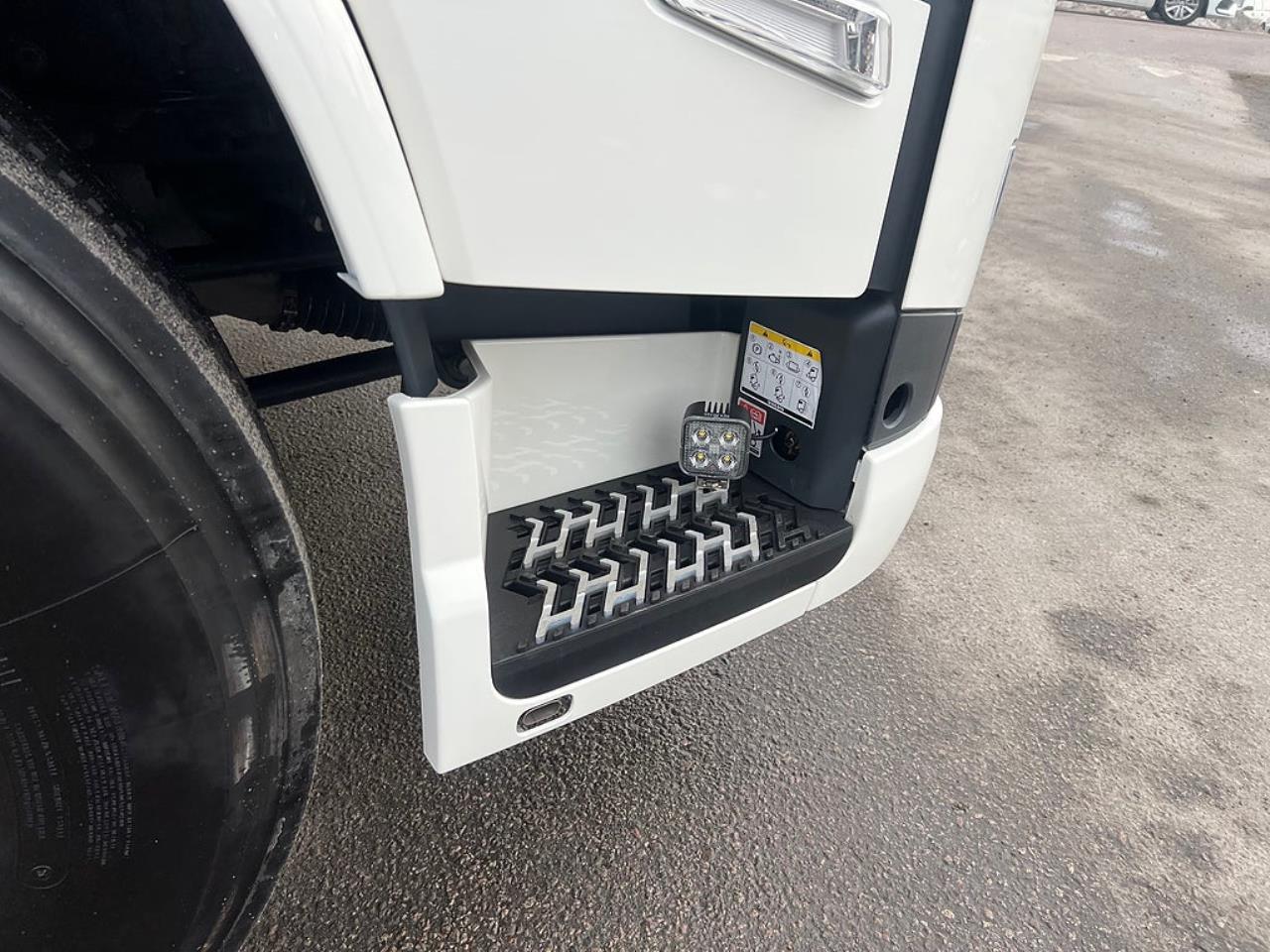 Volvo FM13 500 6x2*4 Kranv&auml;xlare Hiab Kran Komplett Skopa & Flak 2024 - Kran