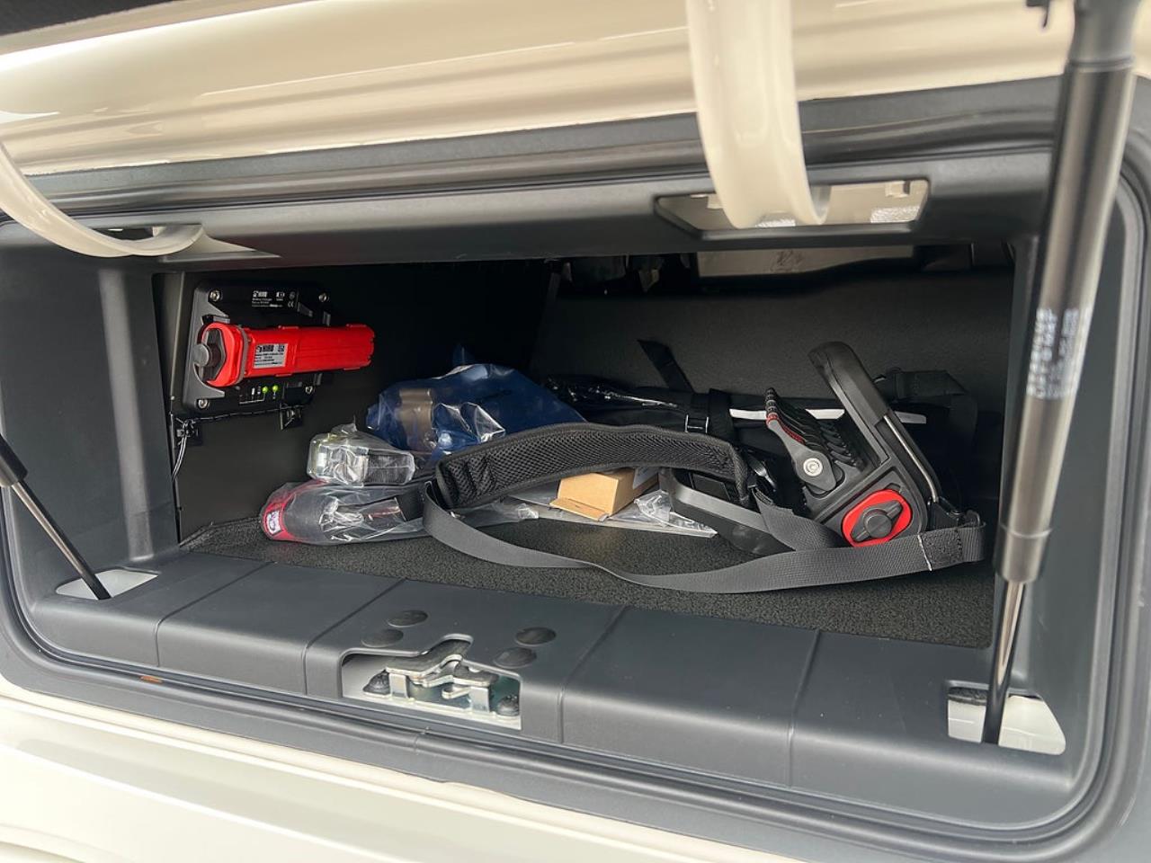 Volvo FM13 500 6x2*4 Kranv&auml;xlare Hiab Kran Komplett Skopa & Flak 2024 - Kran