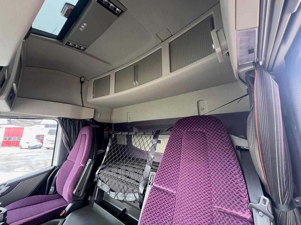 Volvo FM13 500 6x2*4 Kranv&auml;xlare Hiab Kran Komplett Skopa & Flak 2024 - Kran