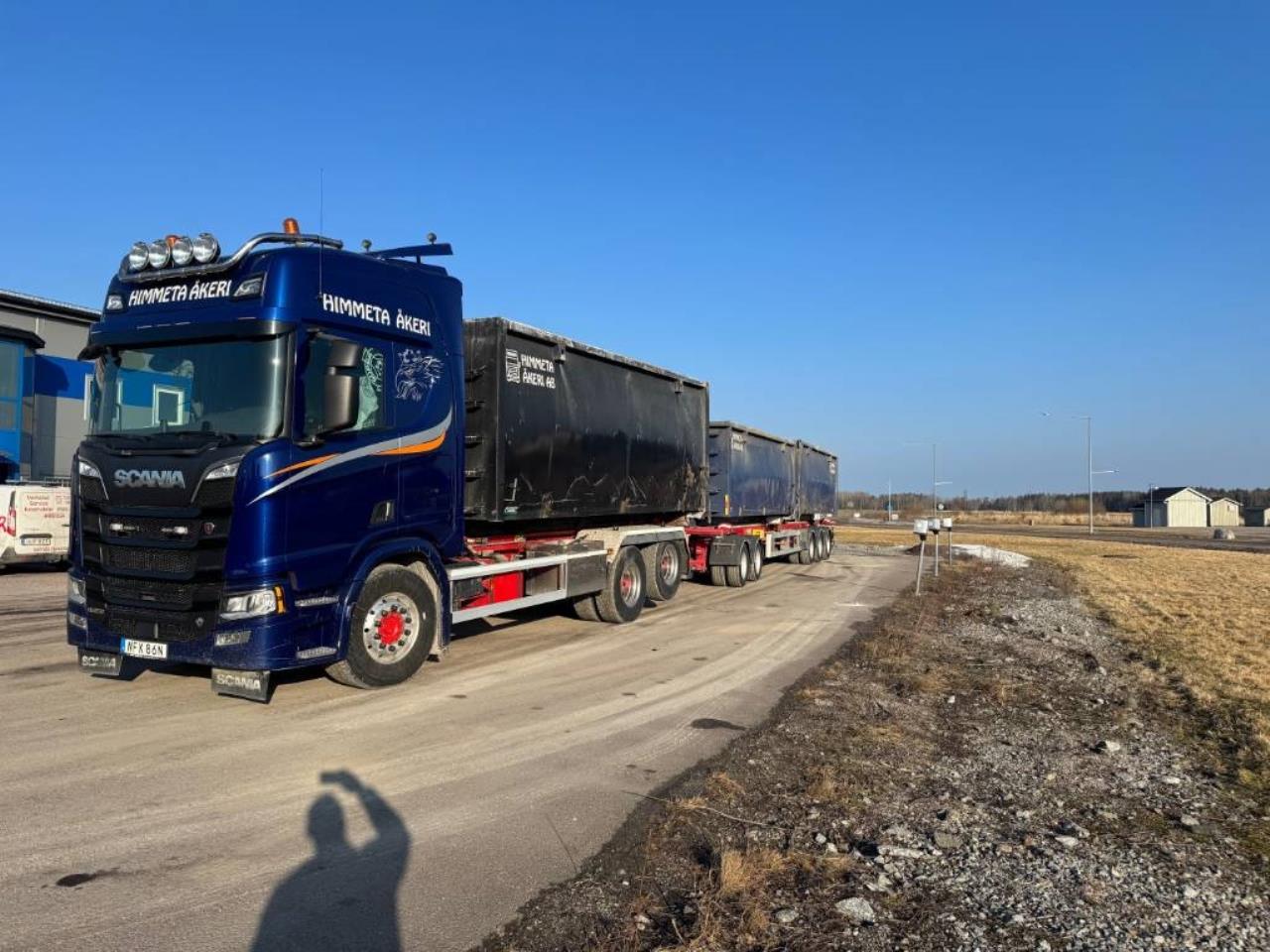 Scania R650 6x2 Joab Lastv&auml;xlare med Hackarps lastv&auml;xlarv 2020 - Krok/Lastv&auml;xlare