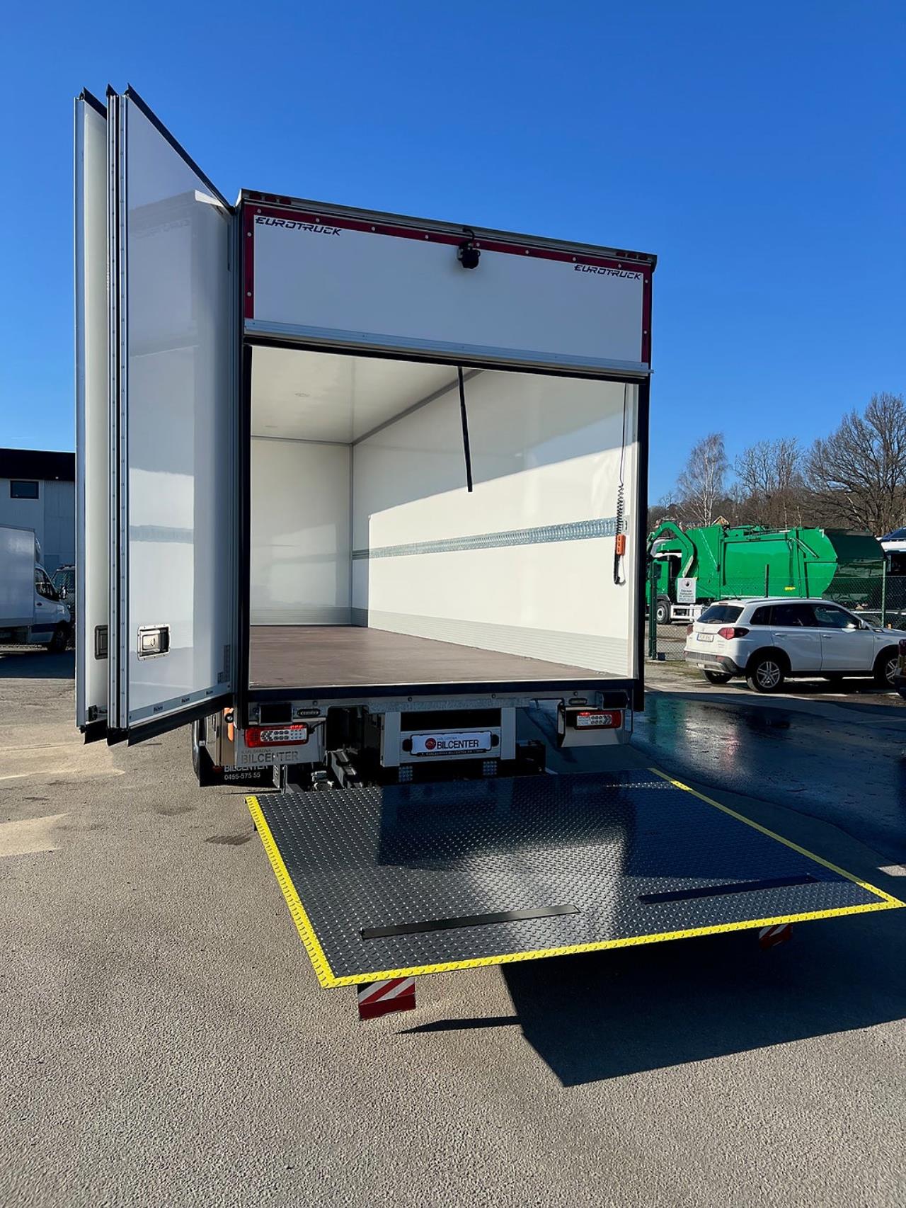 Volvo FM11 330 Sk&aring;p &Ouml;ppningsbarsida MKT Utrustning 18 Pall 2024 - Sk&aring;p