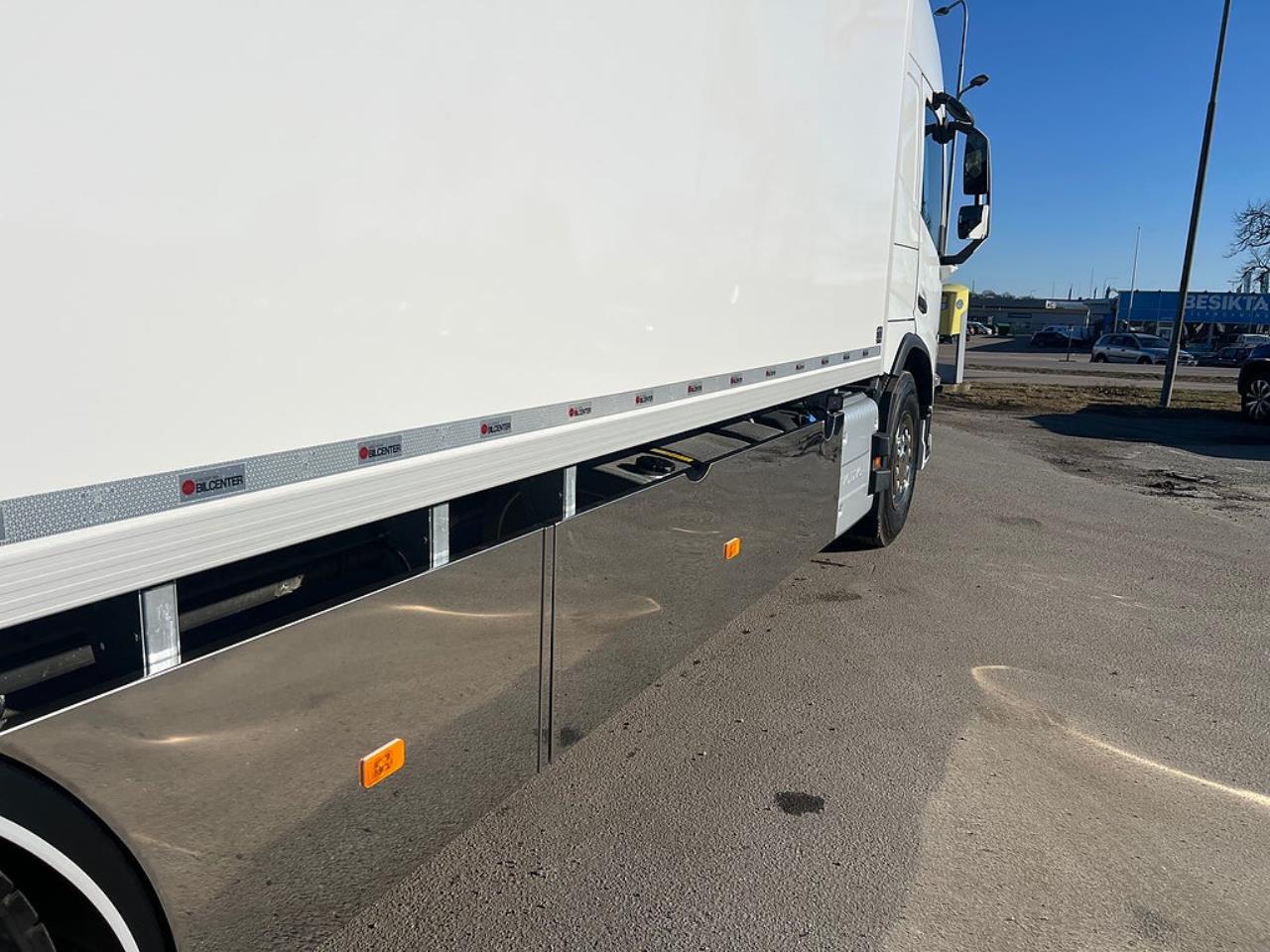 Volvo FM11 330 Sk&aring;p &Ouml;ppningsbarsida MKT Utrustning 18 Pall 2024 - Sk&aring;p