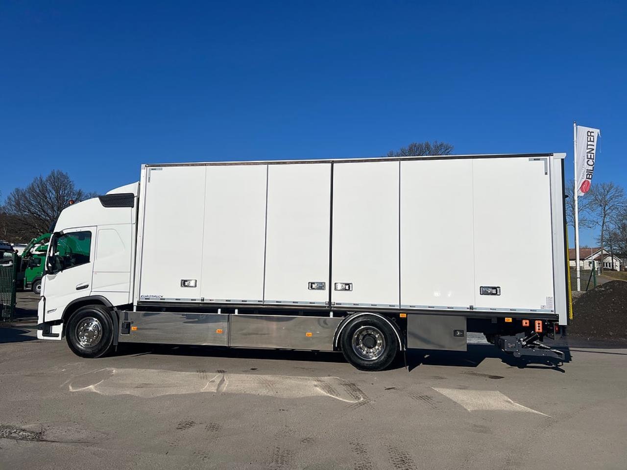 Volvo FM11 330 Sk&aring;p &Ouml;ppningsbarsida MKT Utrustning 18 Pall 2024 - Sk&aring;p