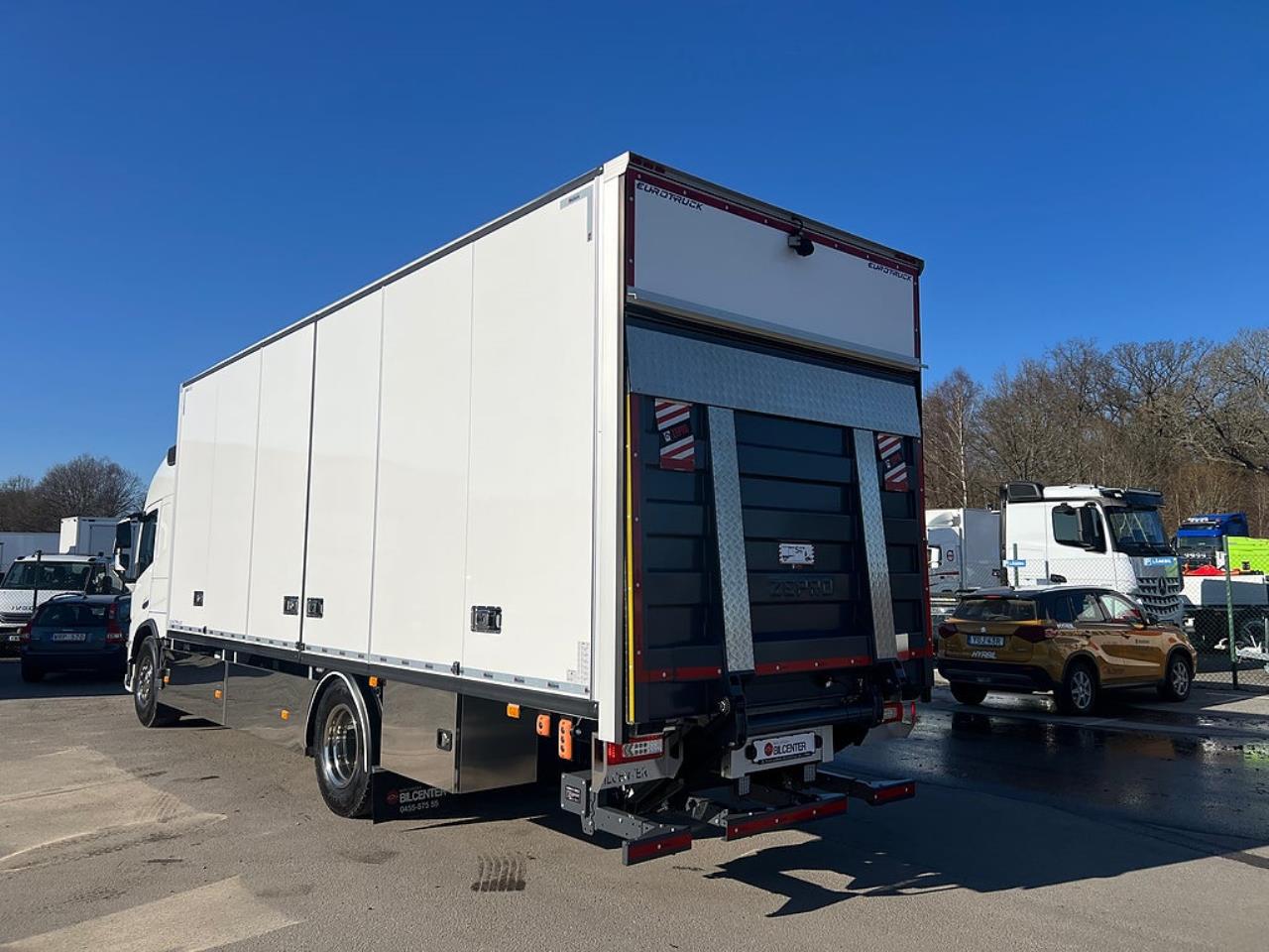 Volvo FM11 330 Sk&aring;p &Ouml;ppningsbarsida MKT Utrustning 18 Pall 2024 - Sk&aring;p