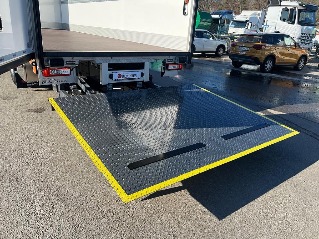 Volvo FM11 330 Sk&aring;p &Ouml;ppningsbarsida MKT Utrustning 18 Pall 2024 - Sk&aring;p