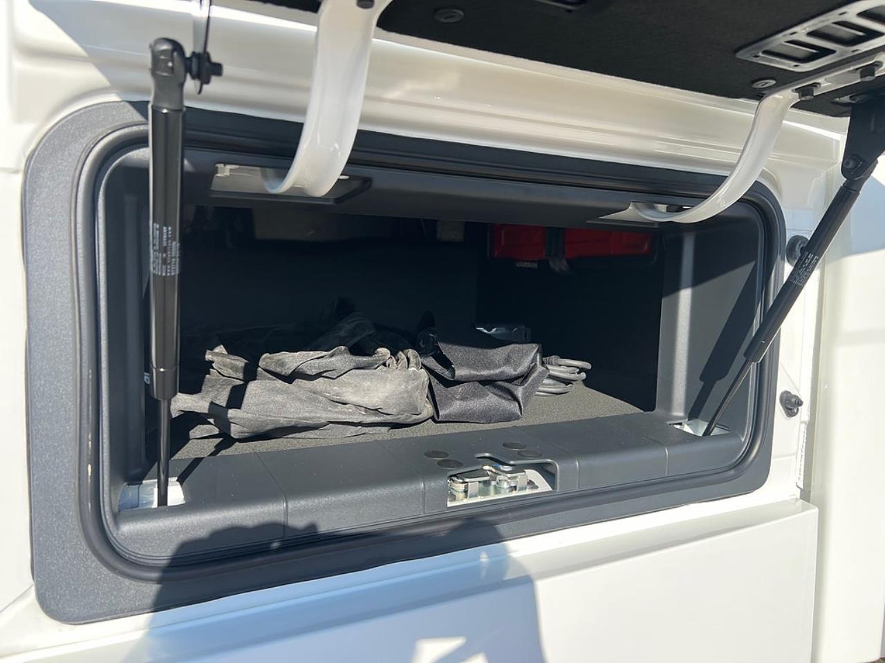 Volvo FM11 330 Sk&aring;p &Ouml;ppningsbarsida MKT Utrustning 18 Pall 2024 - Sk&aring;p