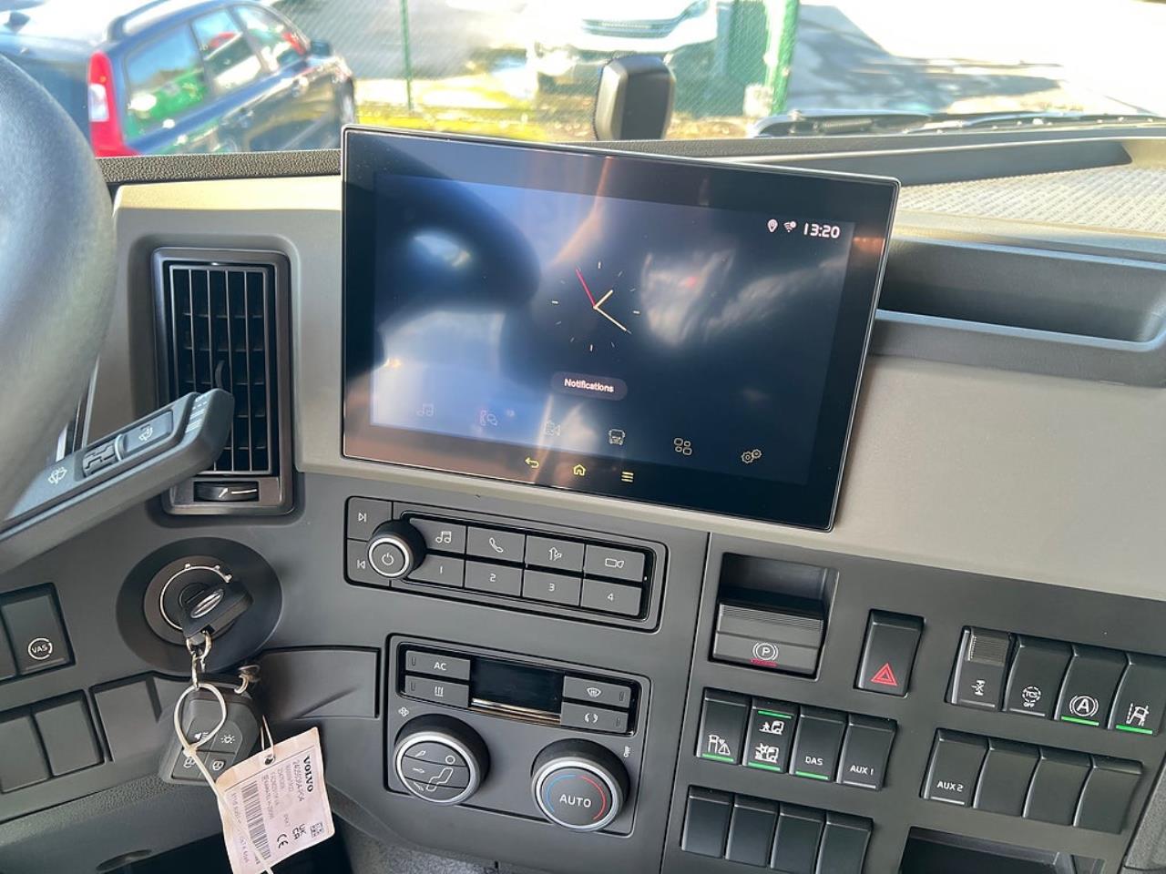 Volvo FM11 330 Sk&aring;p &Ouml;ppningsbarsida MKT Utrustning 18 Pall 2024 - Sk&aring;p