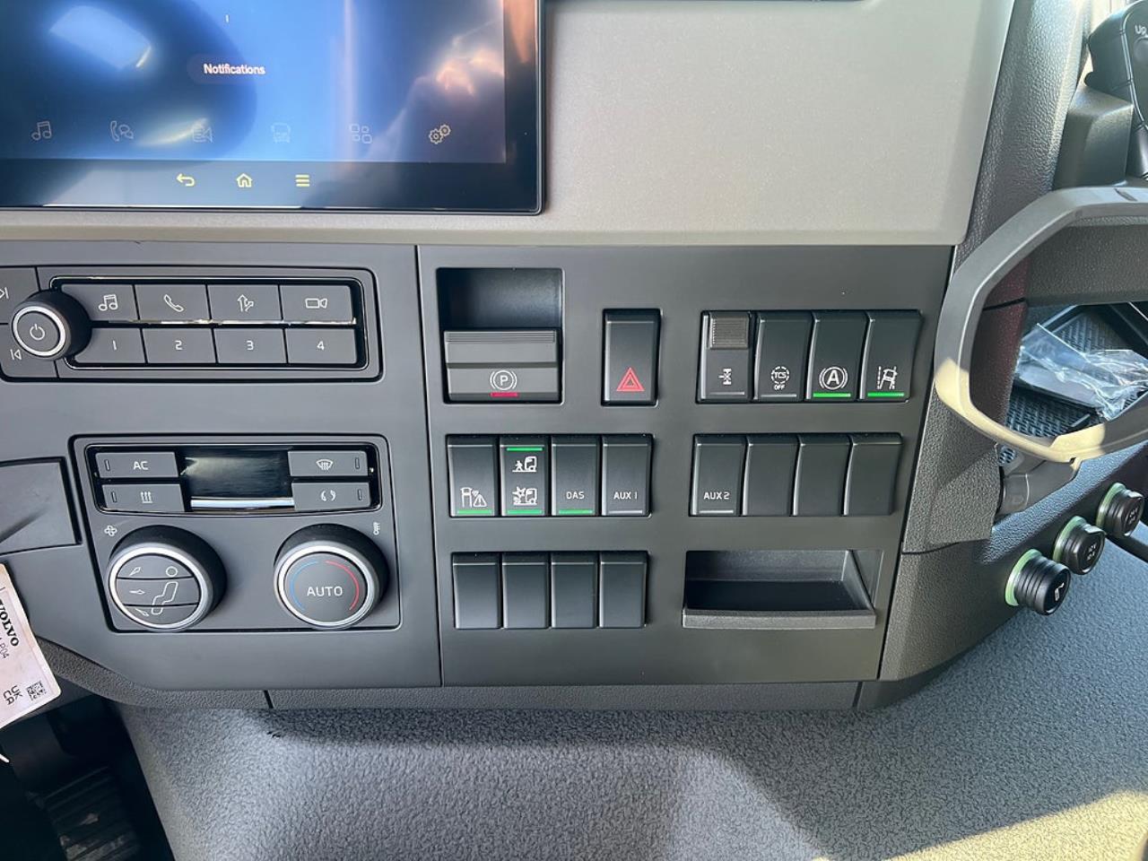 Volvo FM11 330 Sk&aring;p &Ouml;ppningsbarsida MKT Utrustning 18 Pall 2024 - Sk&aring;p