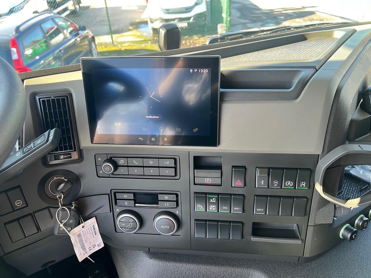 Volvo FM11 330 Sk&aring;p &Ouml;ppningsbarsida MKT Utrustning 18 Pall 2024 - Sk&aring;p