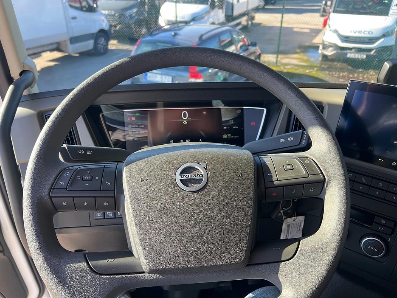 Volvo FM11 330 Sk&aring;p &Ouml;ppningsbarsida MKT Utrustning 18 Pall 2024 - Sk&aring;p