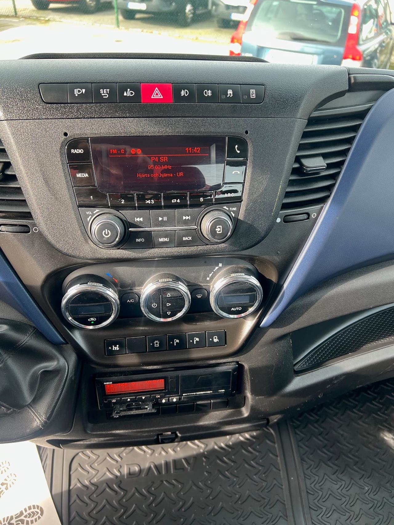 Iveco Daily 72C18 4x2 Kranbil Fassi F70 Kran, Euro 6 2019 - Kran