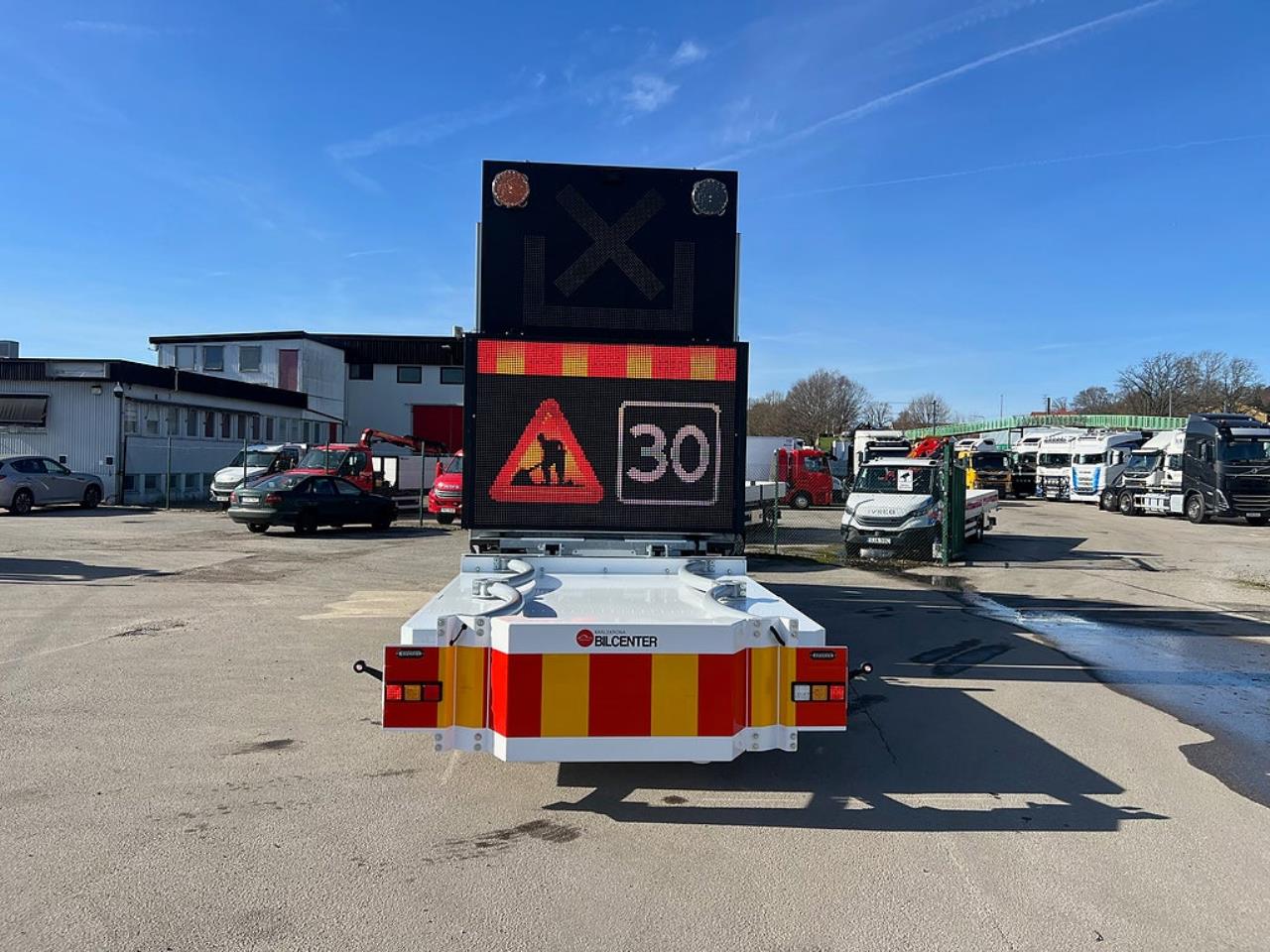 Volvo FE 320 4x2 TMA Bil Sk&aring;p MaxiSign Online & Verdegro 2023 - Sk&aring;p