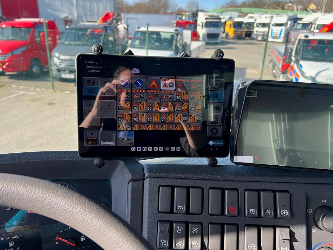 Volvo FE 320 4x2 TMA Bil Sk&aring;p MaxiSign Online & Verdegro 2023 - Sk&aring;p