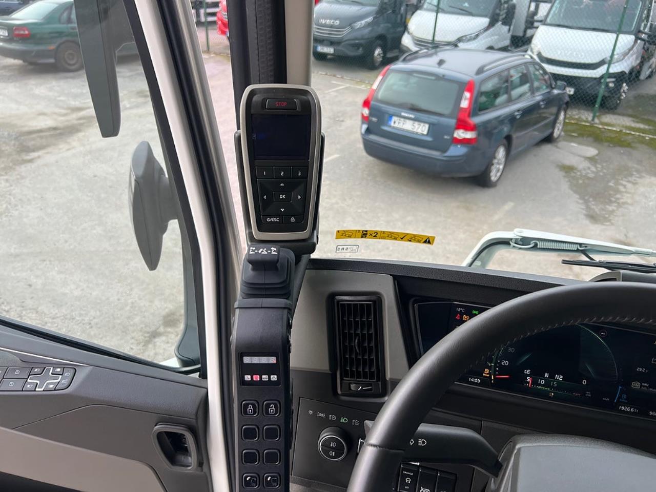 Volvo FM13 500 6x2*4 Kranv&auml;xlare Palfinger 26002 Kran 2024 - Kran