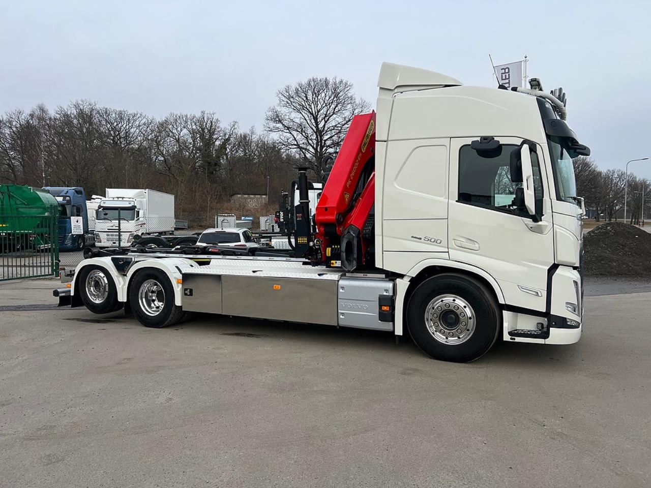 Volvo FM13 500 6x2*4 Kranv&auml;xlare Palfinger 26002 Kran 2024 - Kran