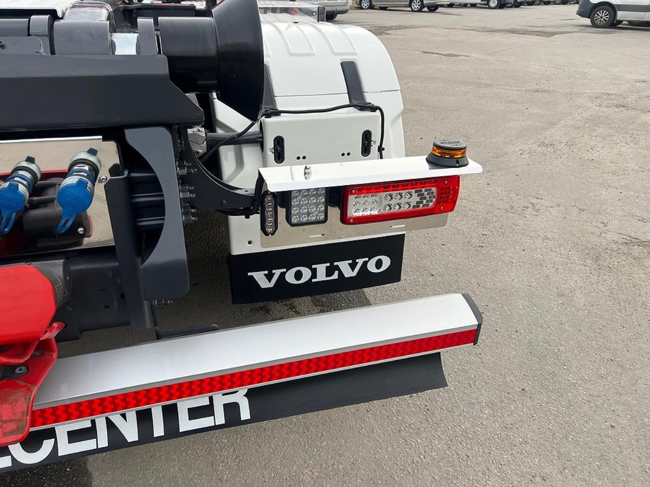 Volvo FM13 500 6x2*4 Kranv&auml;xlare Palfinger 26002 Kran 2024 - Kran