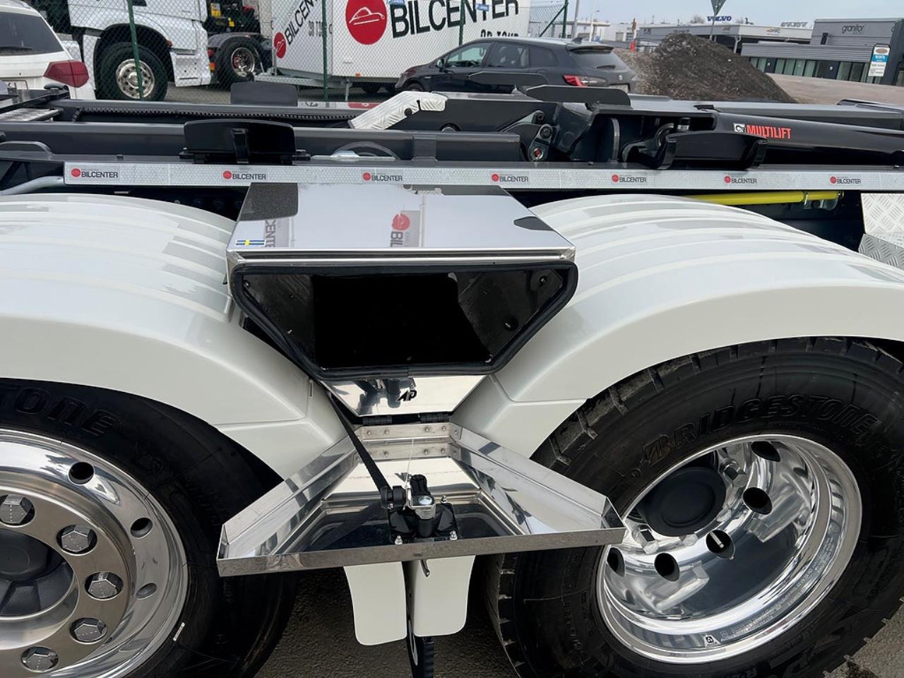 Volvo FM13 500 6x2*4 Kranv&auml;xlare Palfinger 26002 Kran 2024 - Kran