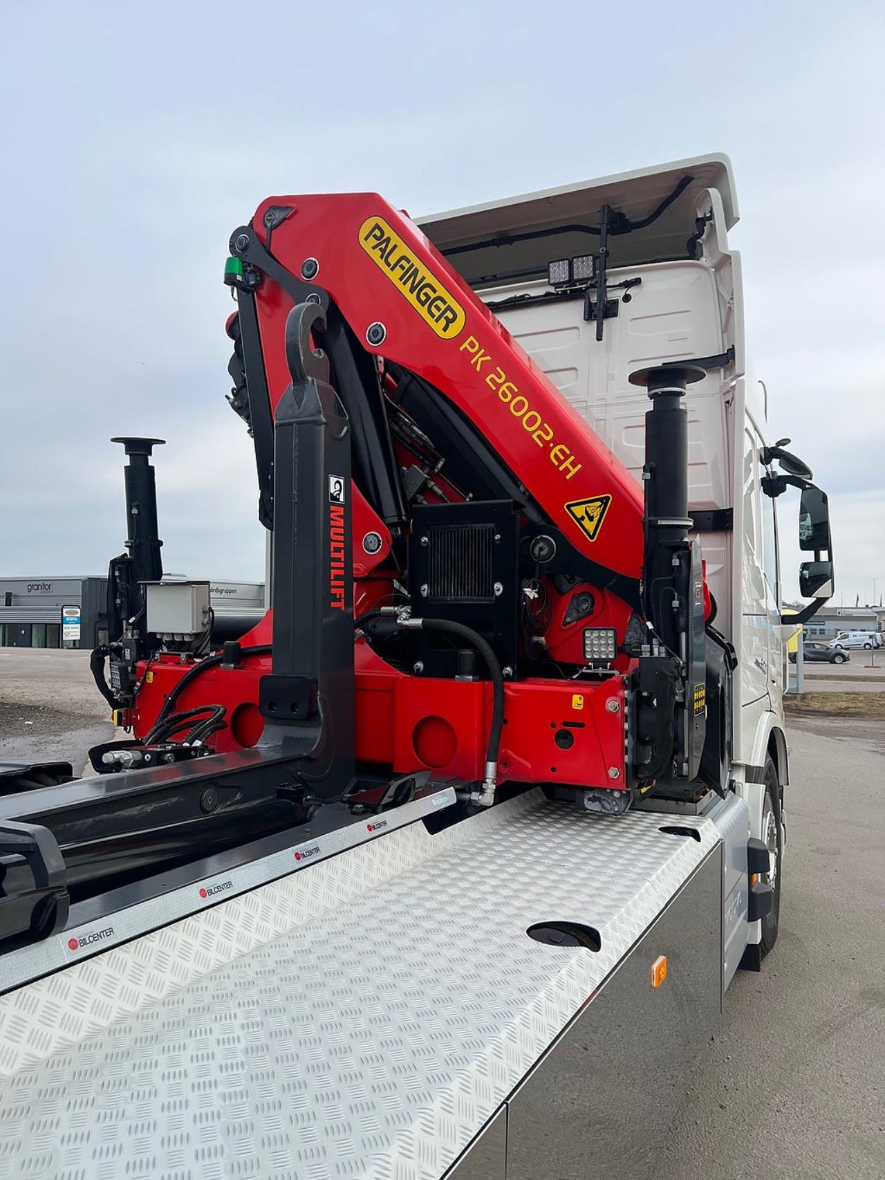 Volvo FM13 500 6x2*4 Kranv&auml;xlare Palfinger 26002 Kran 2024 - Kran