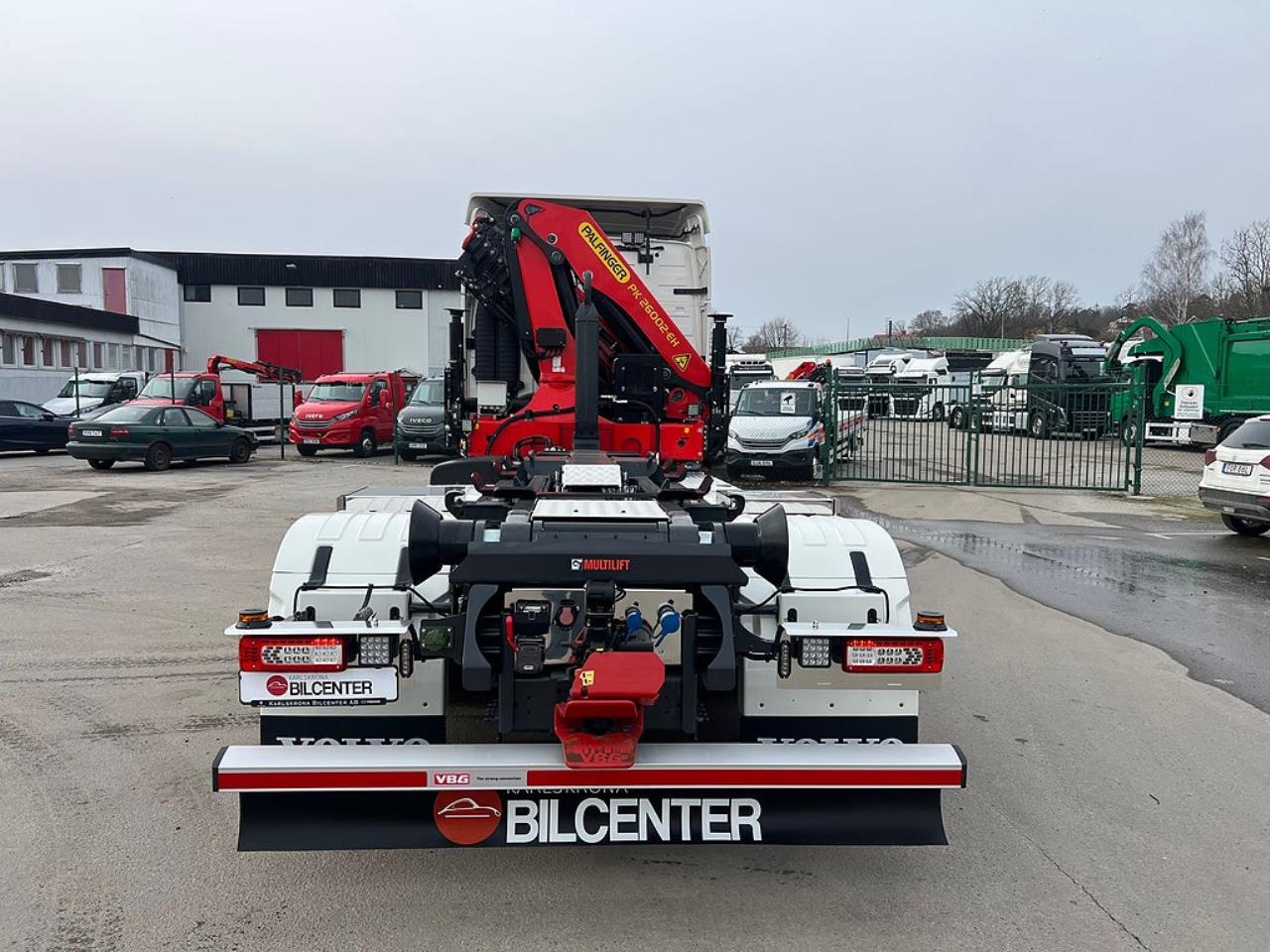 Volvo FM13 500 6x2*4 Kranv&auml;xlare Palfinger 26002 Kran 2024 - Kran