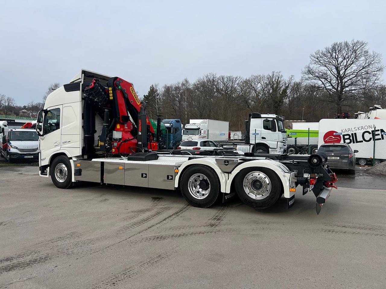 Volvo FM13 500 6x2*4 Kranv&auml;xlare Palfinger 26002 Kran 2024 - Kran