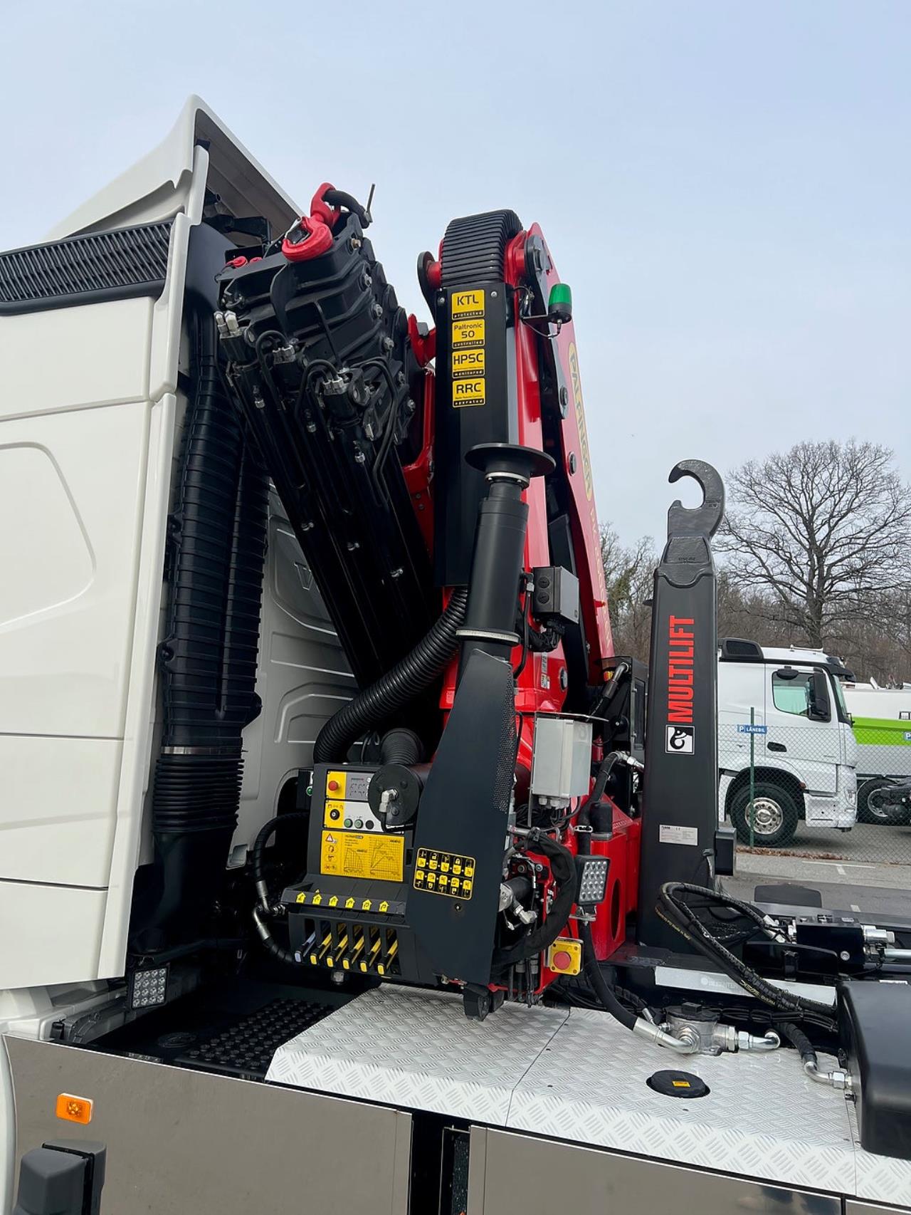 Volvo FM13 500 6x2*4 Kranv&auml;xlare Palfinger 26002 Kran 2024 - Kran