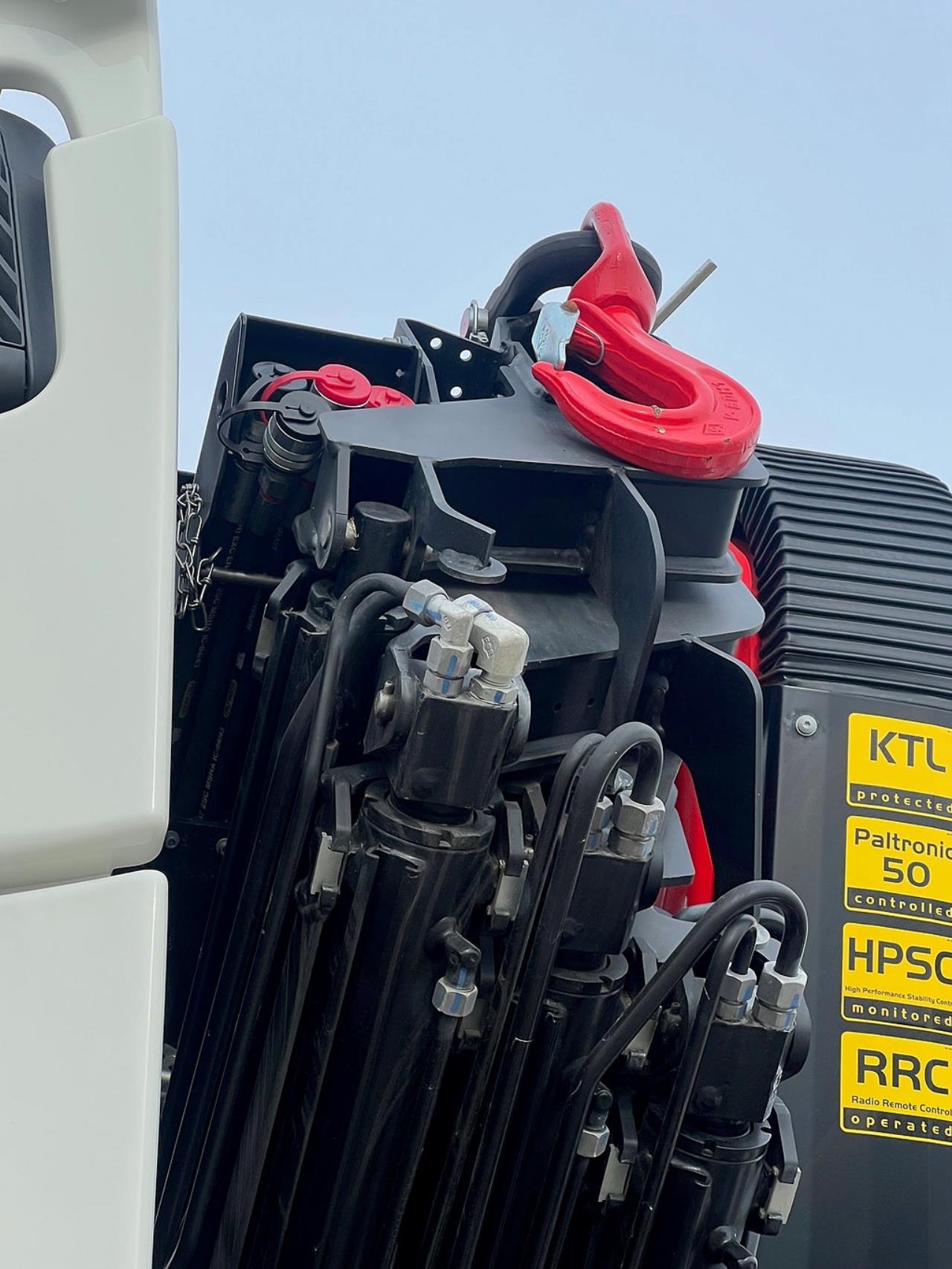 Volvo FM13 500 6x2*4 Kranv&auml;xlare Palfinger 26002 Kran 2024 - Kran