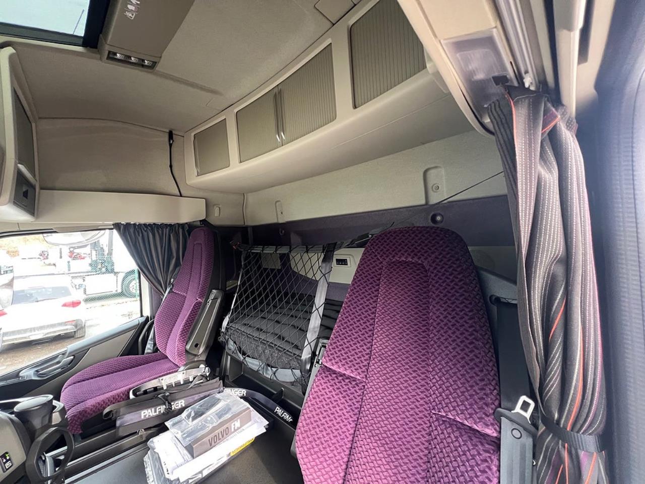 Volvo FM13 500 6x2*4 Kranv&auml;xlare Palfinger 26002 Kran 2024 - Kran