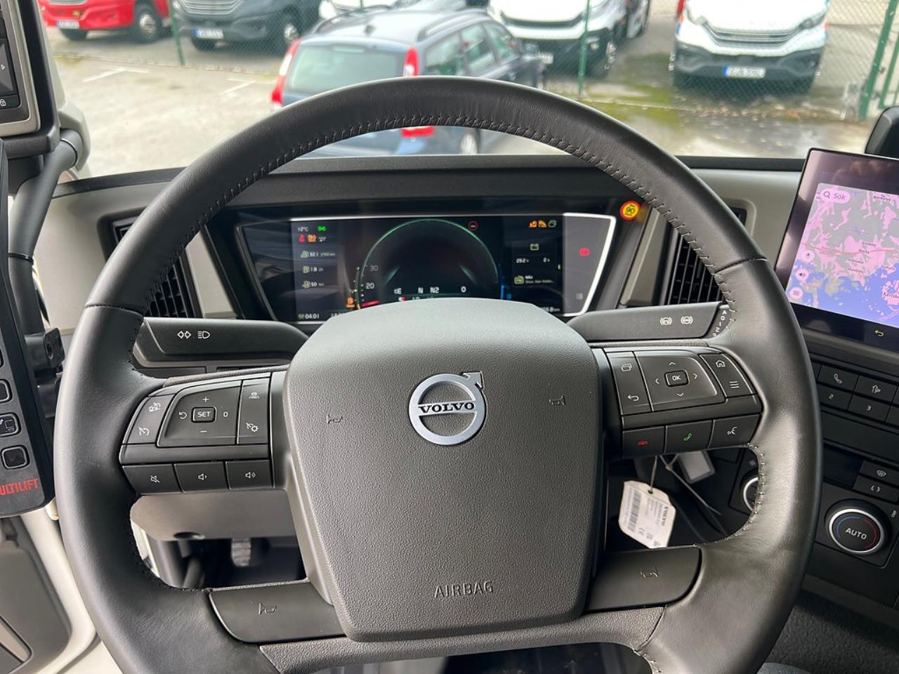 Volvo FM13 500 6x2*4 Kranv&auml;xlare Palfinger 26002 Kran 2024 - Kran