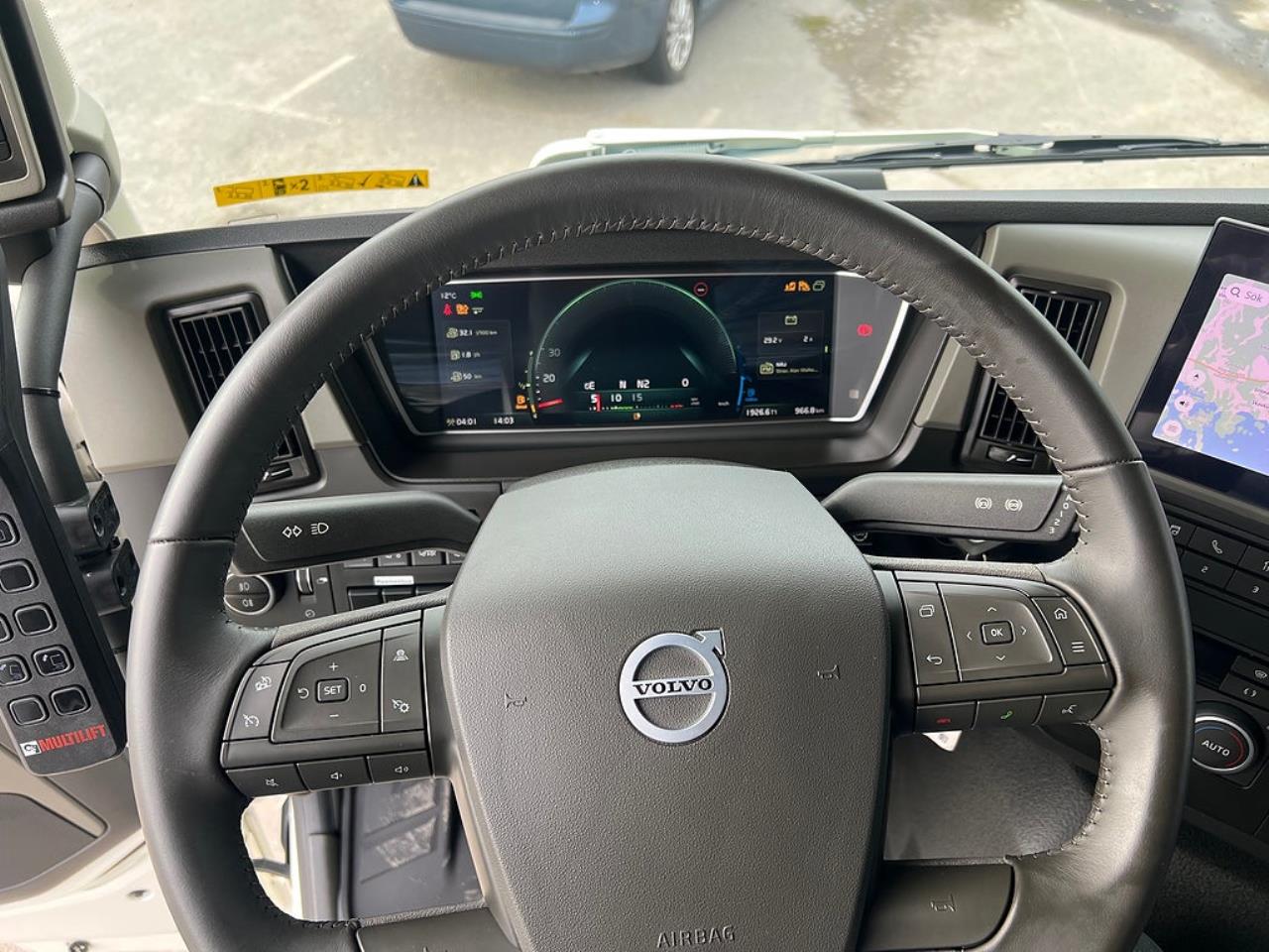 Volvo FM13 500 6x2*4 Kranv&auml;xlare Palfinger 26002 Kran 2024 - Kran