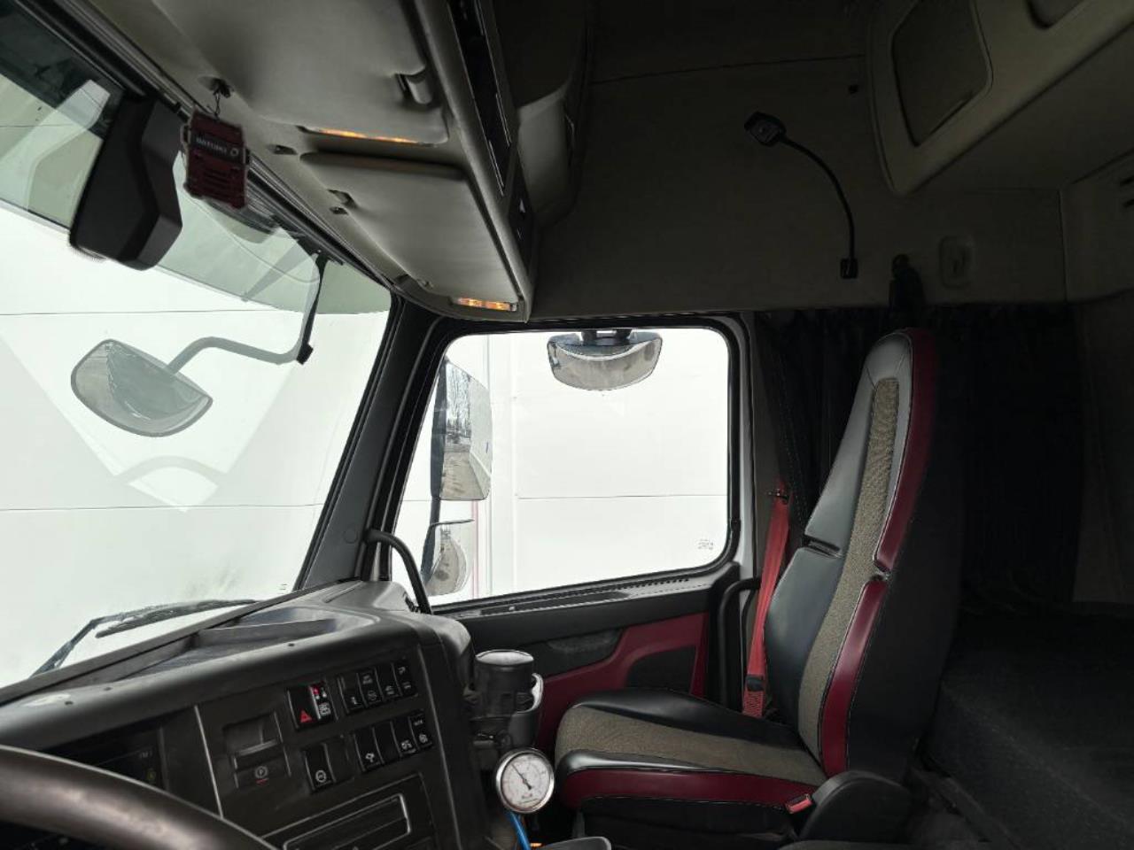 Volvo FMX 500 6x2 2016 - Krok/Lastv&auml;xlare