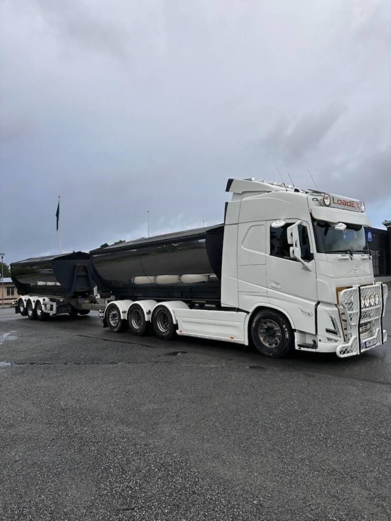 Volvo FH540 2021 - Krok/Lastv&auml;xlare