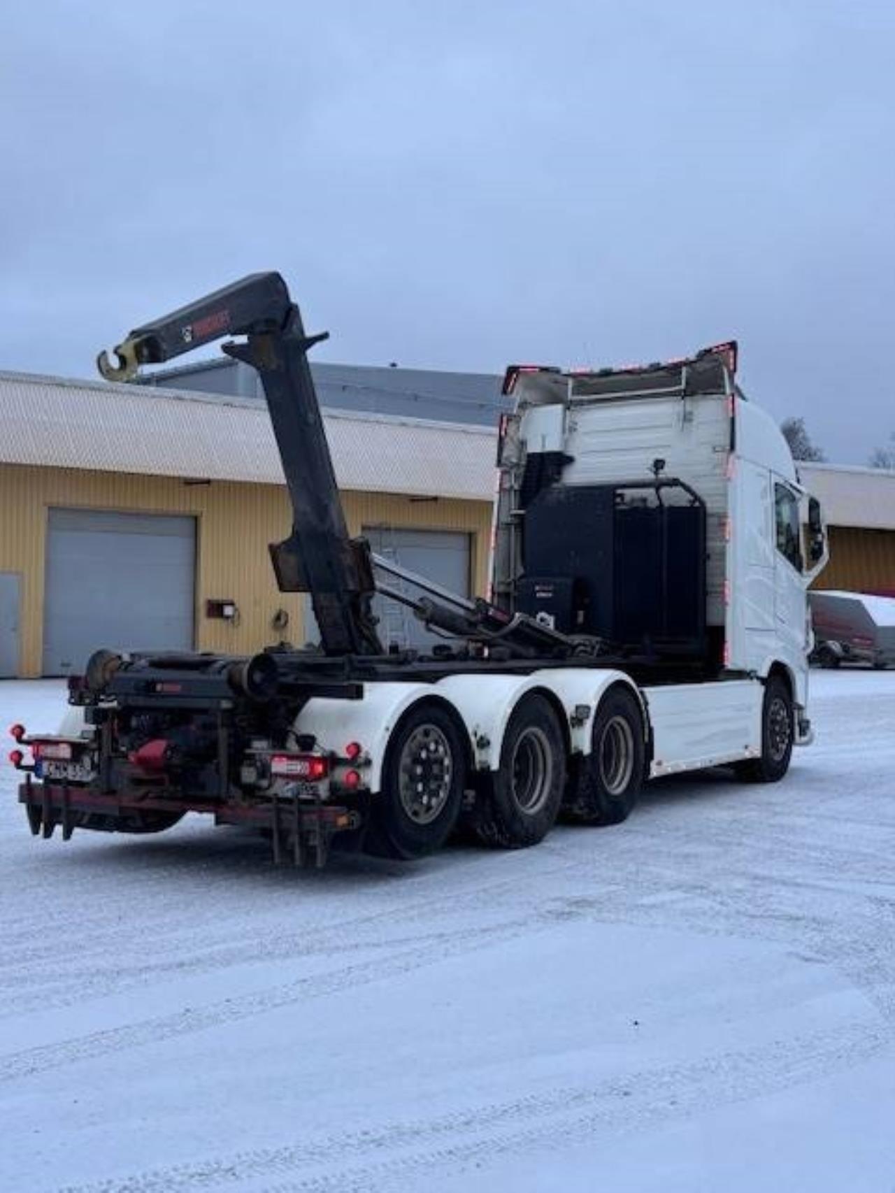 Volvo FH540 2021 - Krok/Lastv&auml;xlare