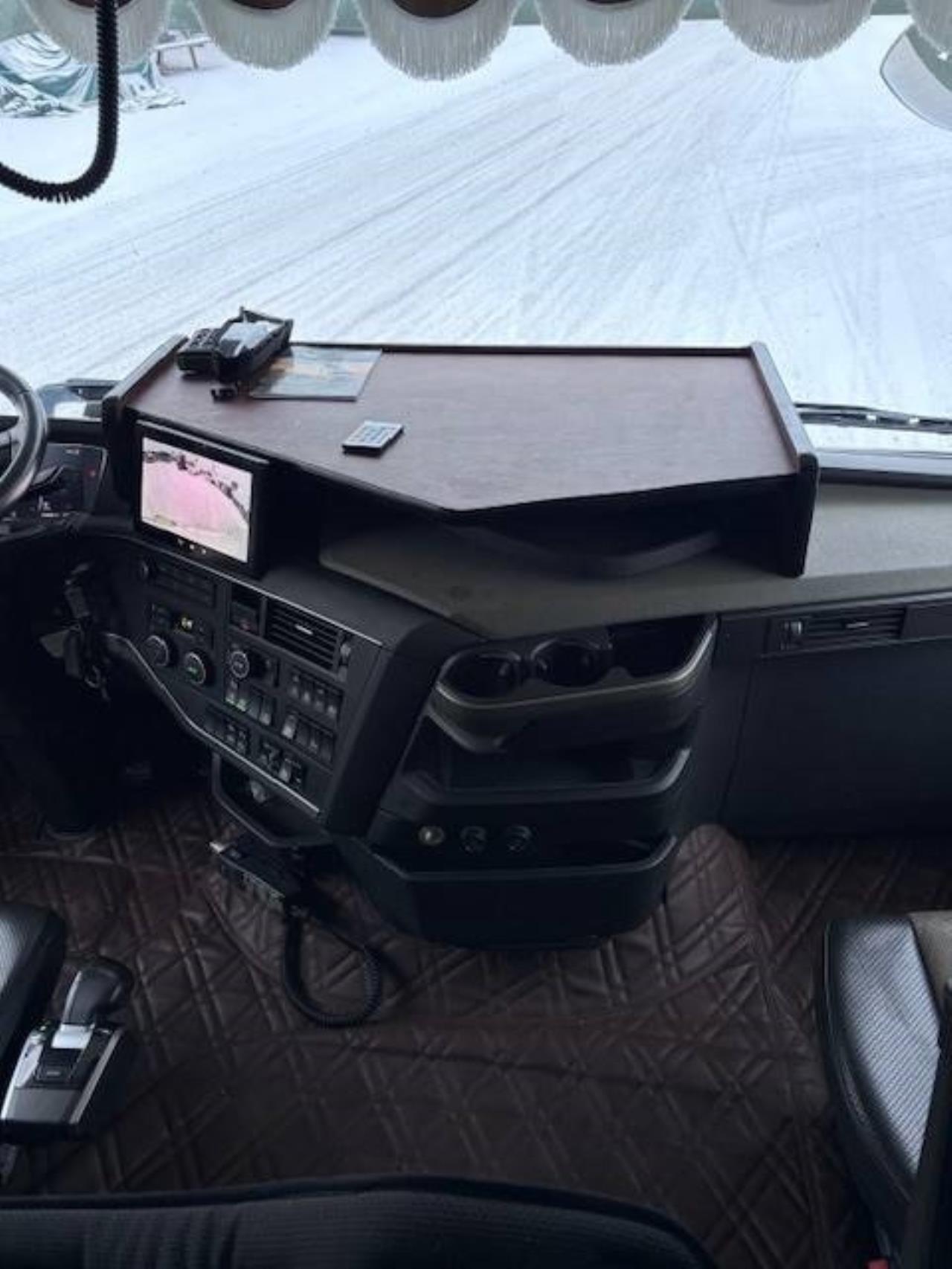 Volvo FH540 2021 - Krok/Lastv&auml;xlare