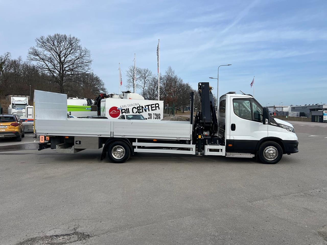 Iveco Daily 72C18 A8 Kranbil Hiab Kran & Z-Lift, Fullutrustad 2023 - &Ouml;vrigt