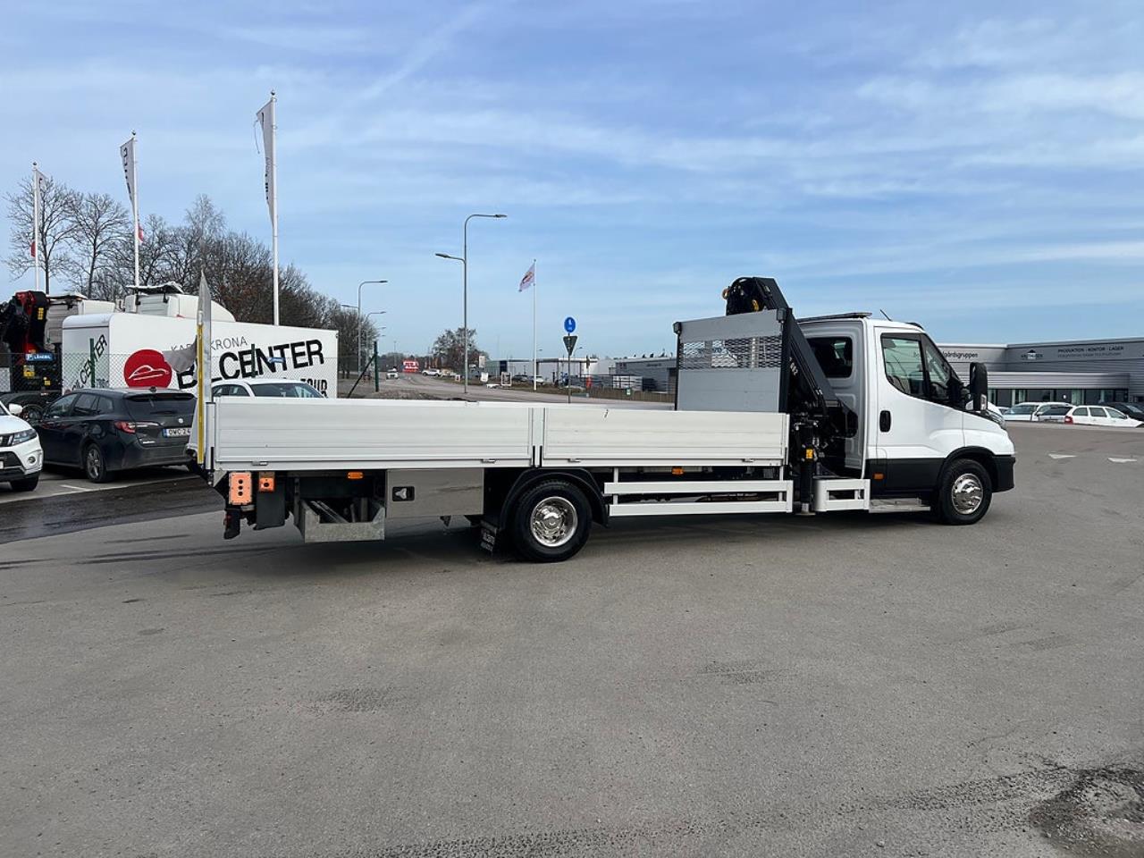 Iveco Daily 72C18 A8 Kranbil Hiab Kran & Z-Lift, Fullutrustad 2023 - &Ouml;vrigt