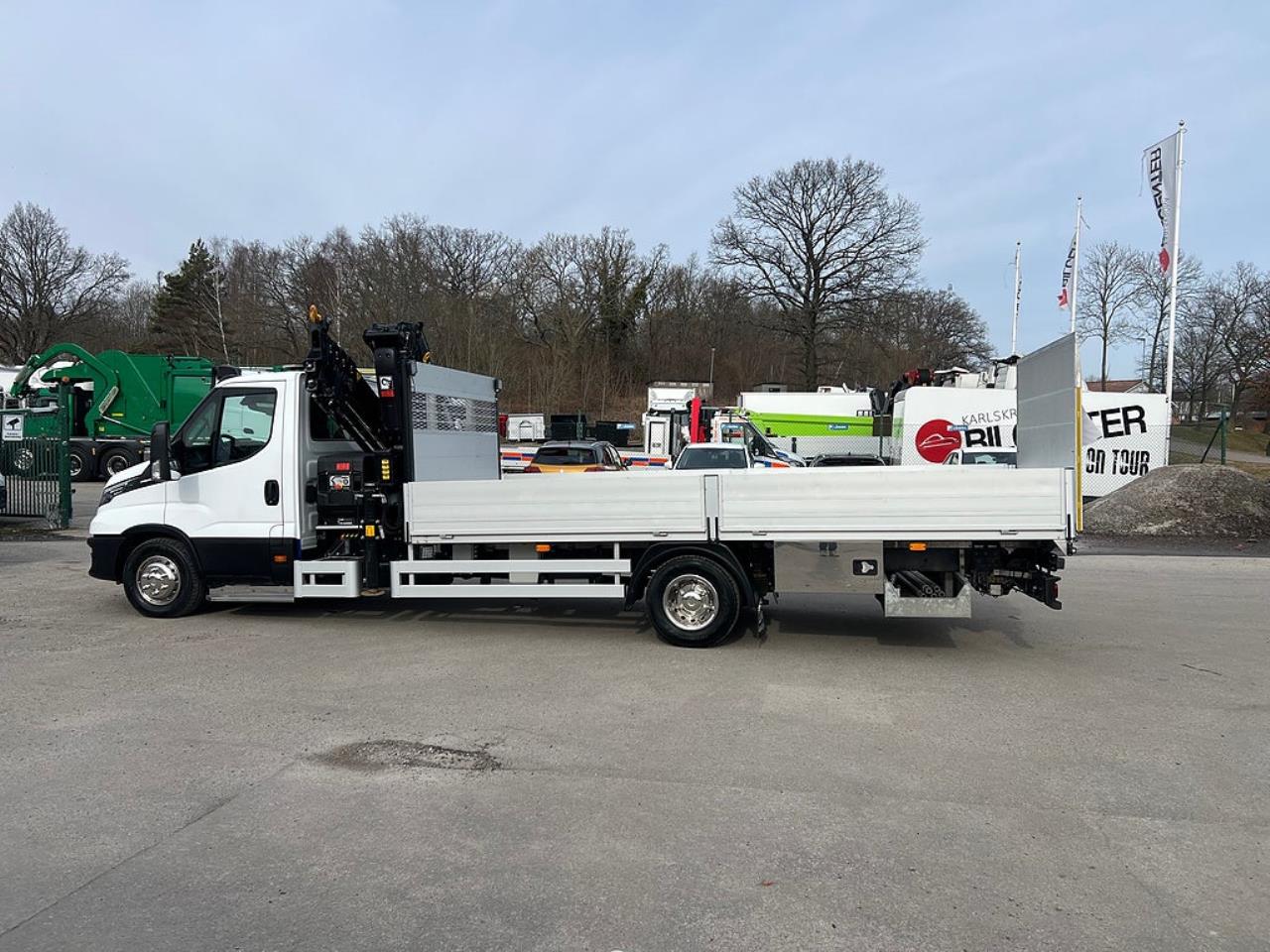 Iveco Daily 72C18 A8 Kranbil Hiab Kran & Z-Lift, Fullutrustad 2023 - &Ouml;vrigt