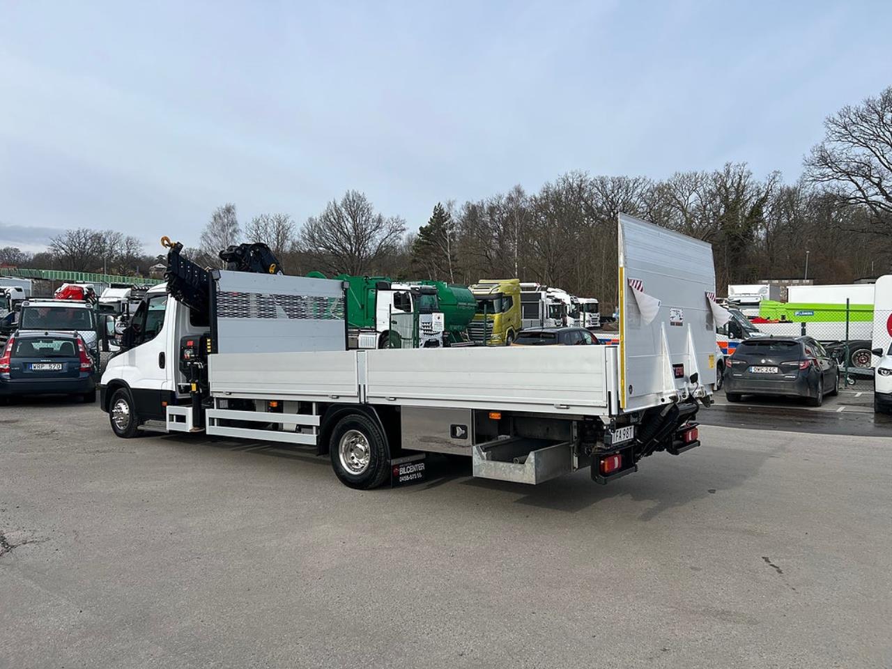 Iveco Daily 72C18 A8 Kranbil Hiab Kran & Z-Lift, Fullutrustad 2023 - &Ouml;vrigt