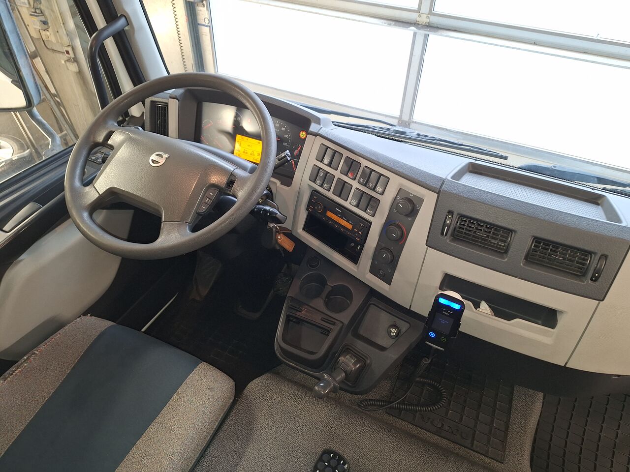 Volvo FLL 4x2 Sk&aring;p 2018 - Sk&aring;p