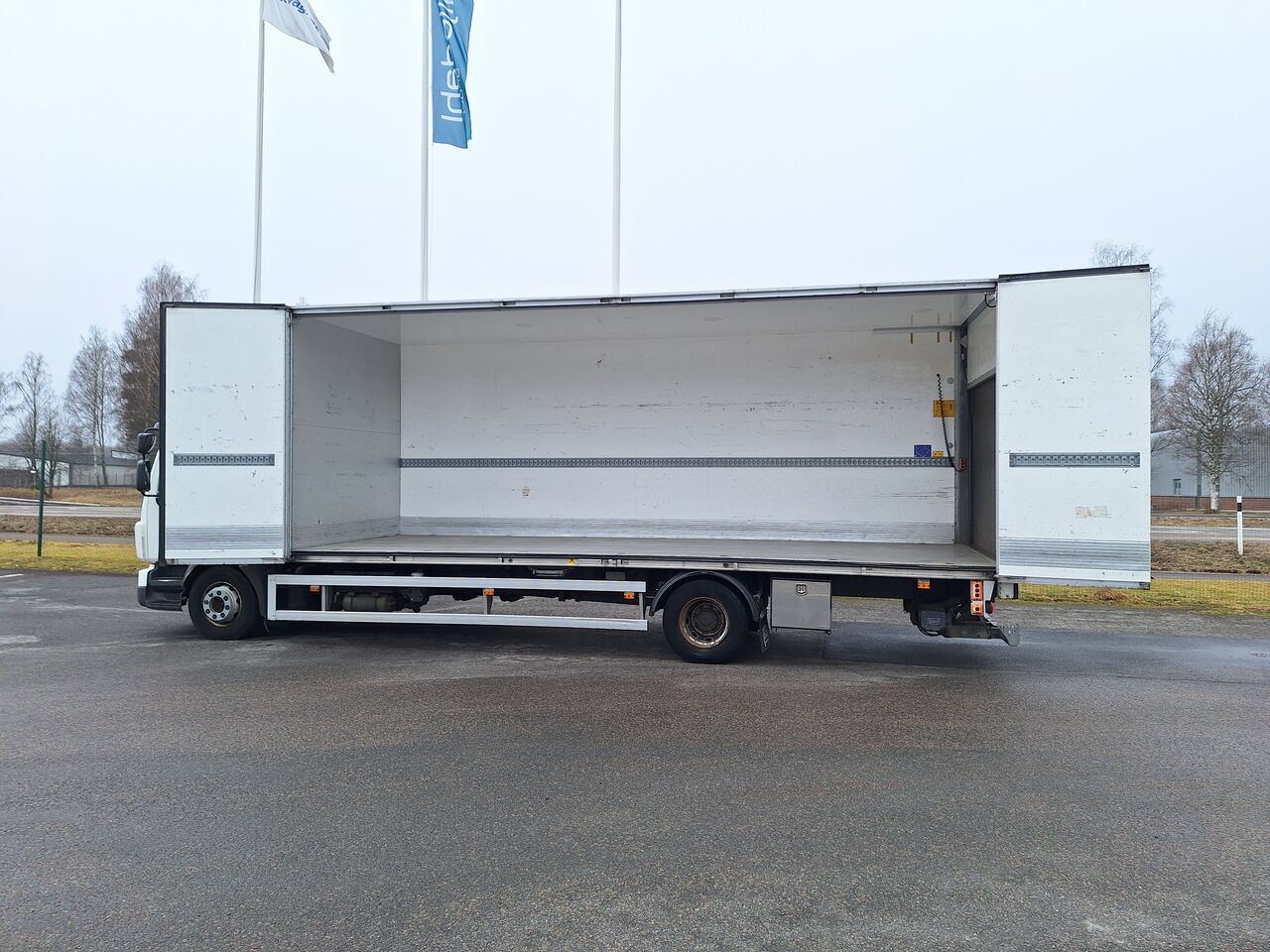 Volvo FLL 4x2 Sk&aring;p 2018 - Sk&aring;p