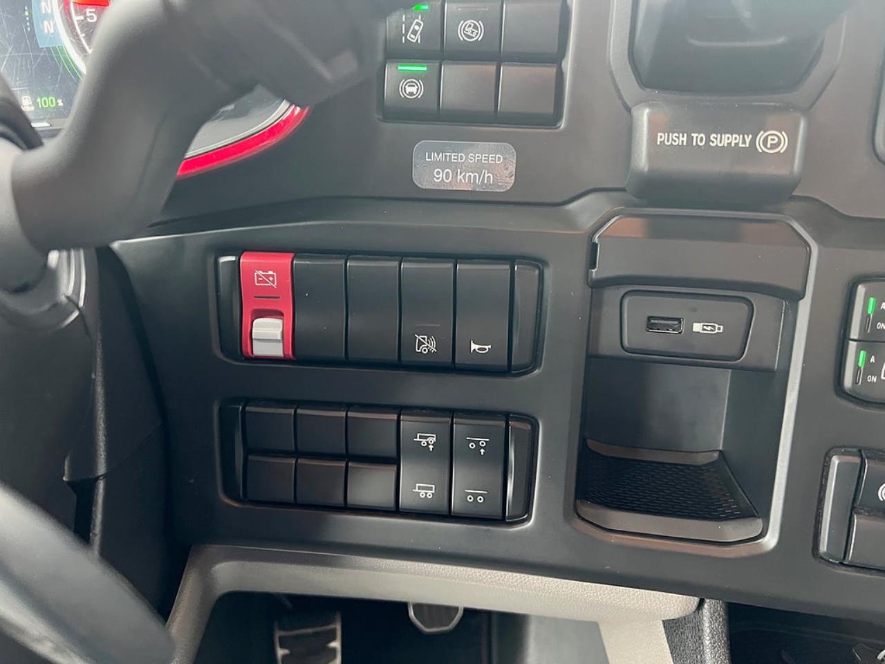 Scania S520 V8 6x2*4 Flakbil 2017 - Flak