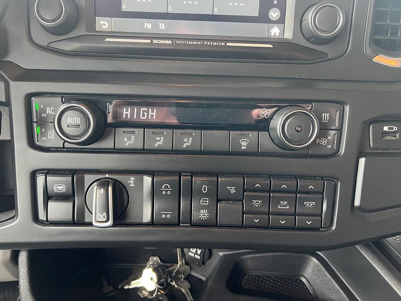 Scania S520 V8 6x2*4 Flakbil 2017 - Flak