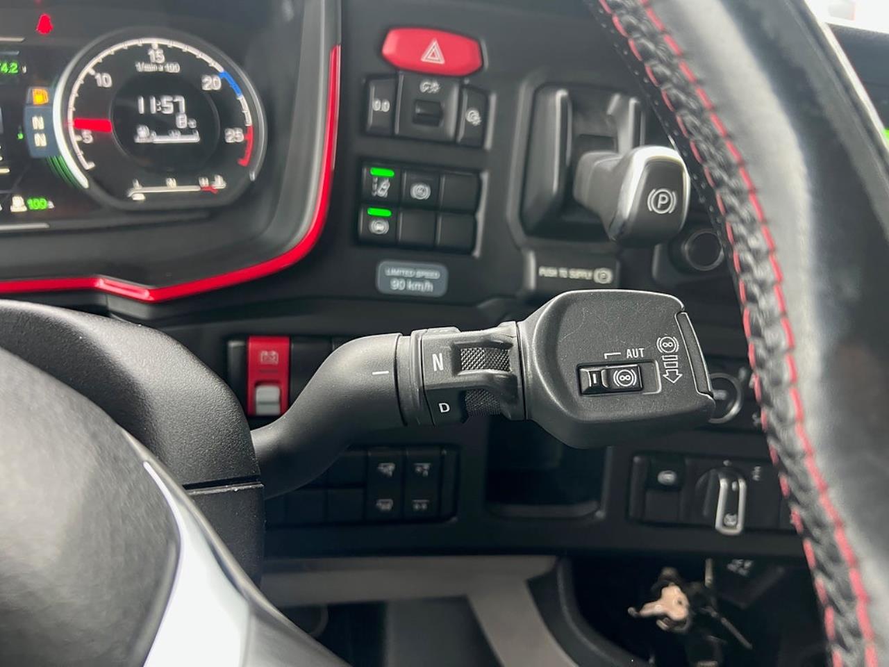 Scania S520 V8 6x2*4 Flakbil 2017 - Flak