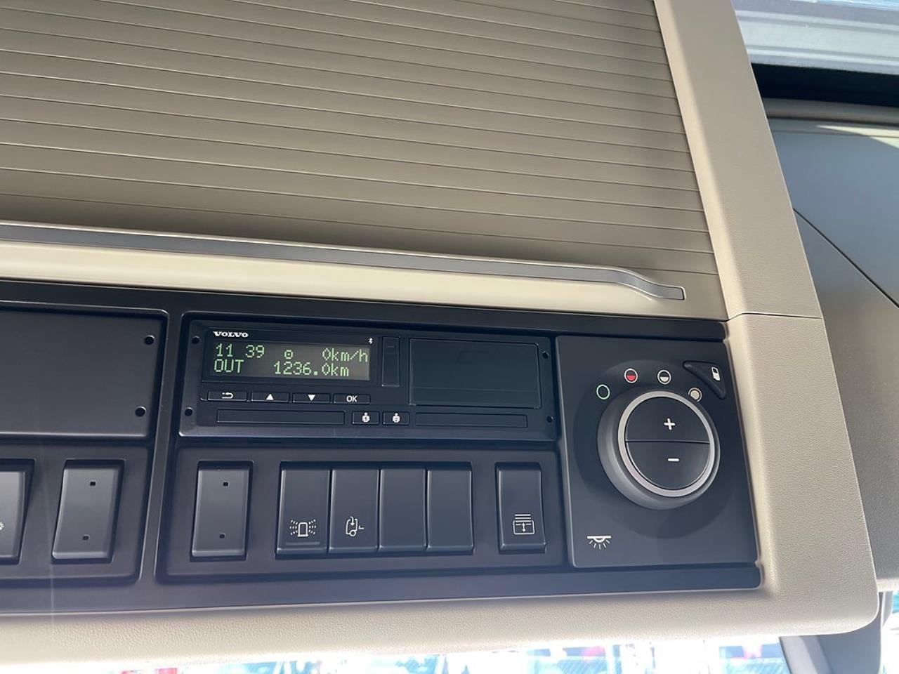 Volvo FM13 500 Kranv&auml;xlare Palfinger 34002 Kran & Fj&auml;rrstyrd 2024 - Kran