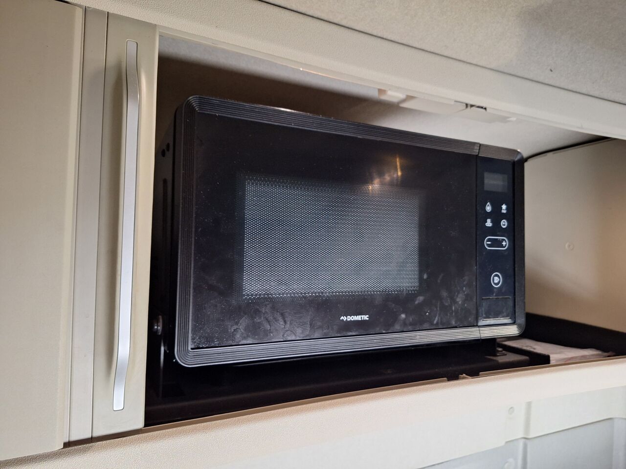 Volvo FH 6x2 Sk&aring;p 2020 - Sk&aring;p