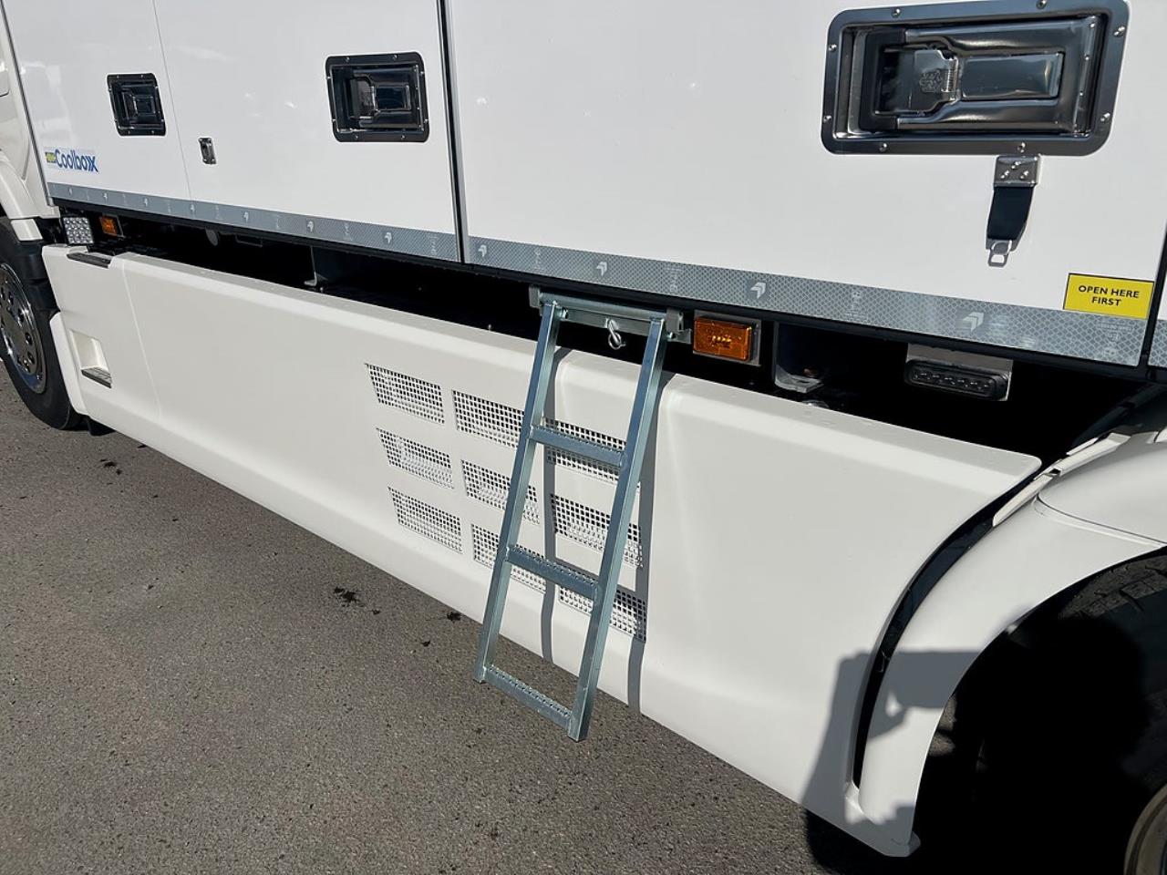 Scania R560 6x2*4 Kylbil / Frysbil &Ouml;BS, Norfrig 2026 - Sk&aring;p isolerat