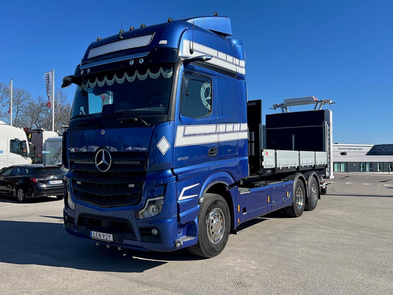 Mercedes-Benz Actros 2553 6x2*4 Lastv&auml;xlare  "Fullutrustad"  & TMA-Flak 2021 - Krok/Lastv&auml;xlare