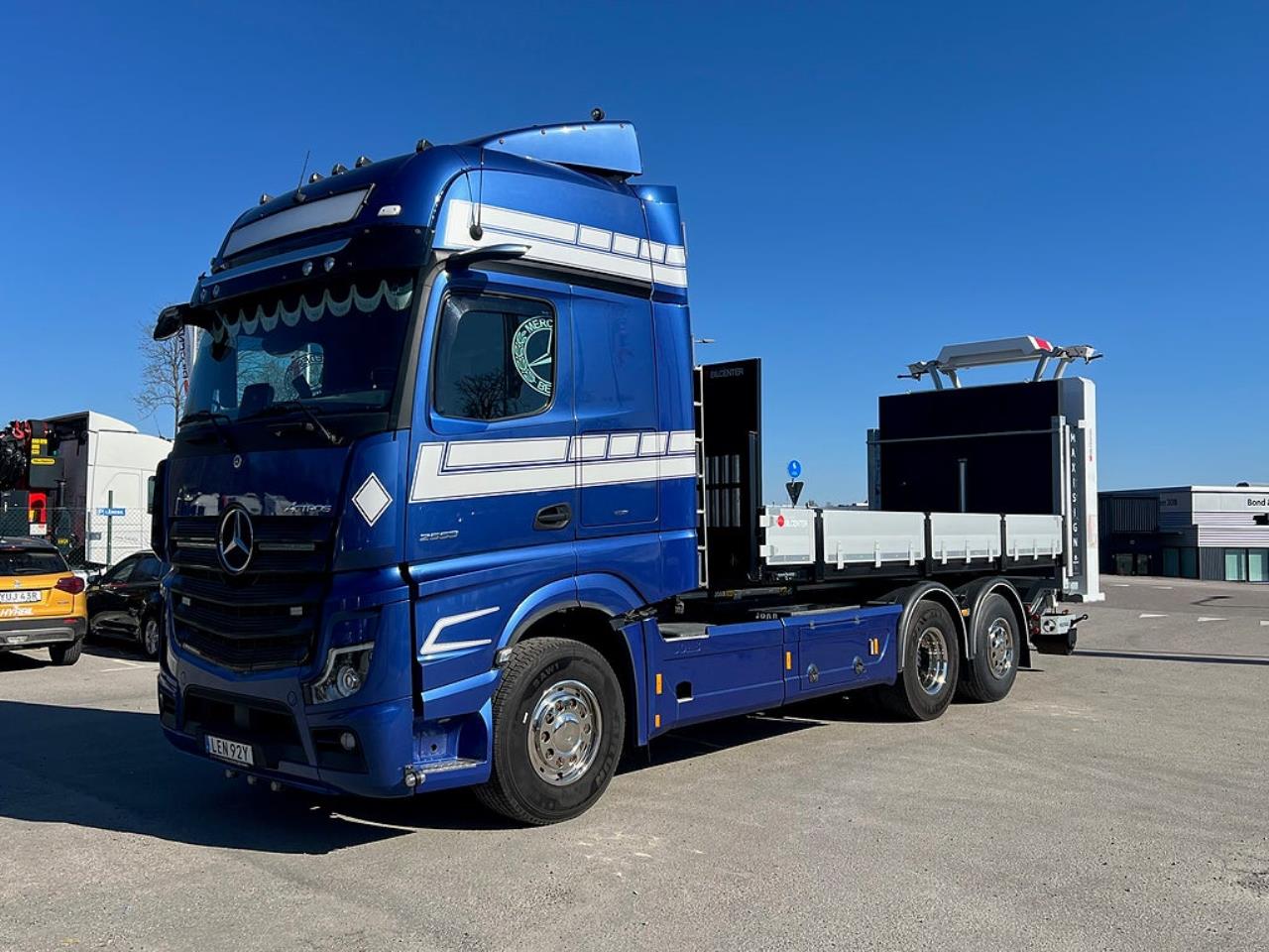 Mercedes-Benz Actros 2553 6x2*4 Lastv&auml;xlare  "Fullutrustad"  & TMA-Flak 2021 - Krok/Lastv&auml;xlare